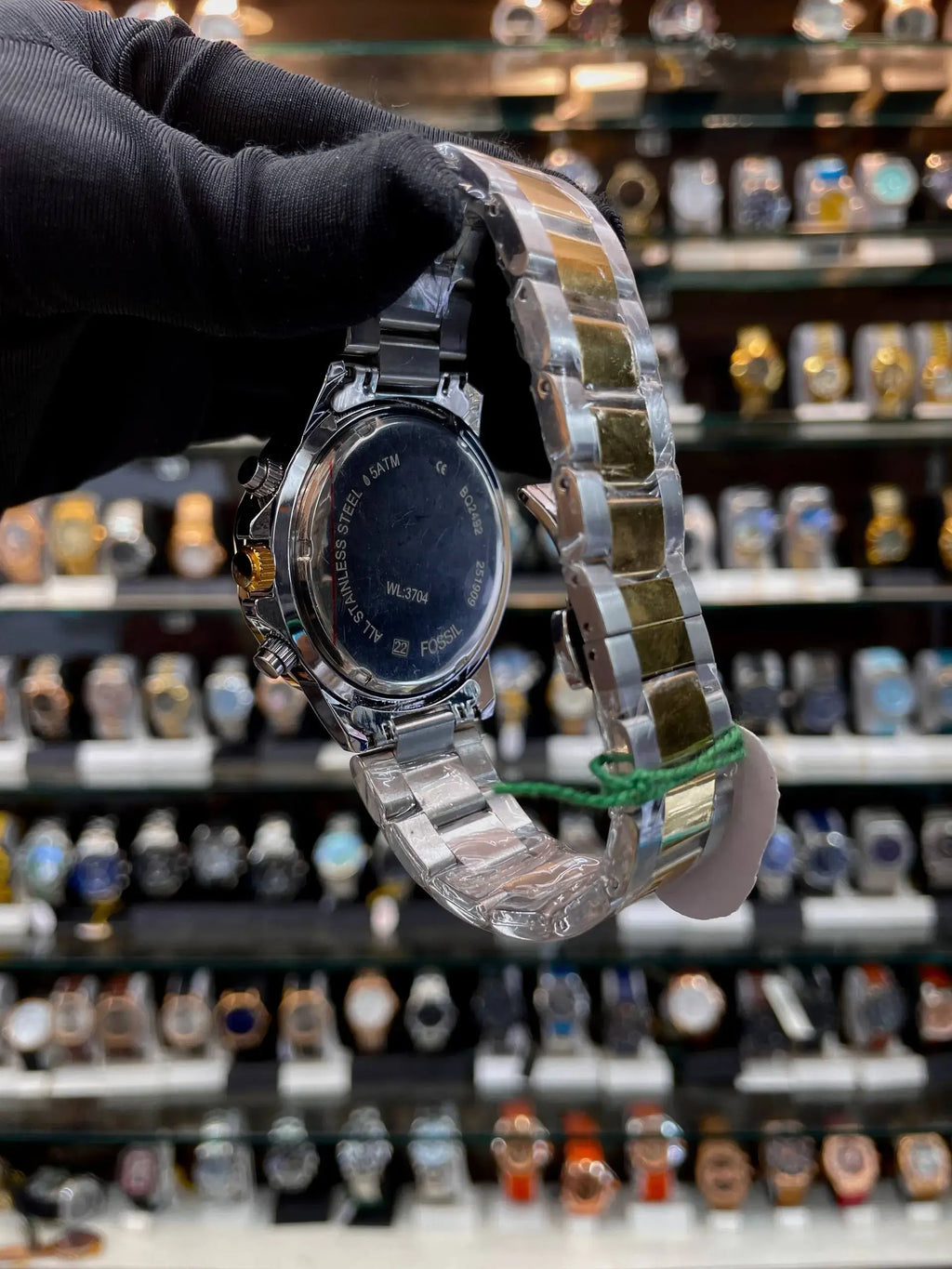 Fossil now in casual wear for mens dual tone