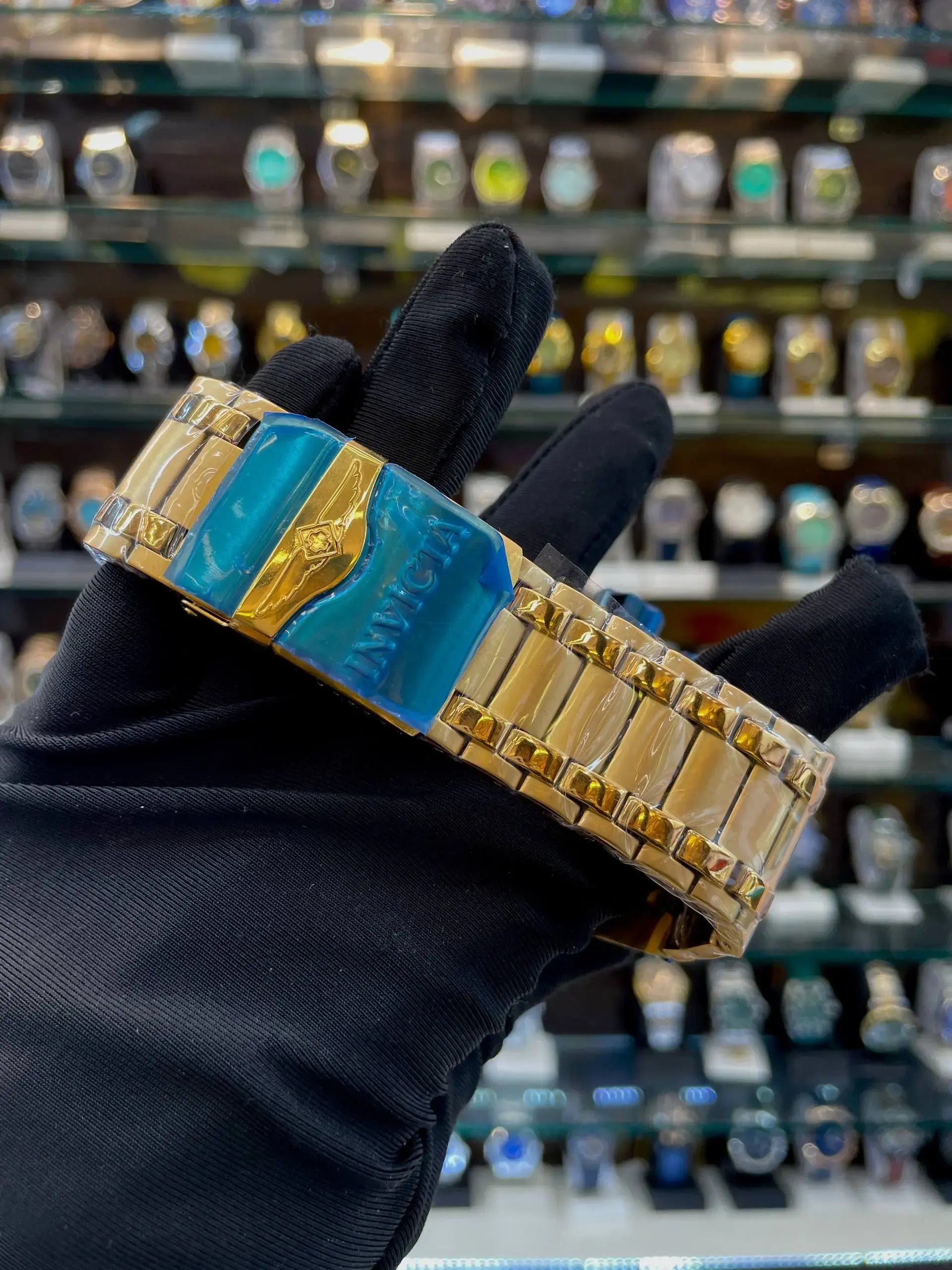 Invicta zeus bolt in master piece Gold dial