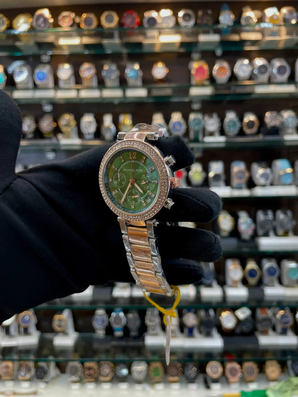 Michael Kors (mk) now in chronograph for girls