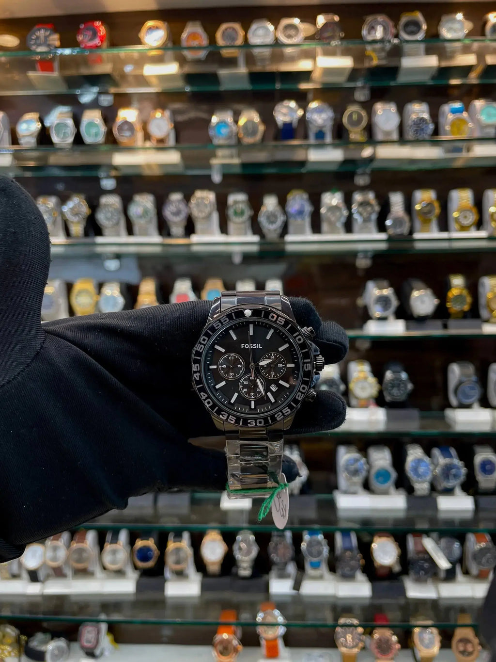 Fossil now in casual wear for mens full black