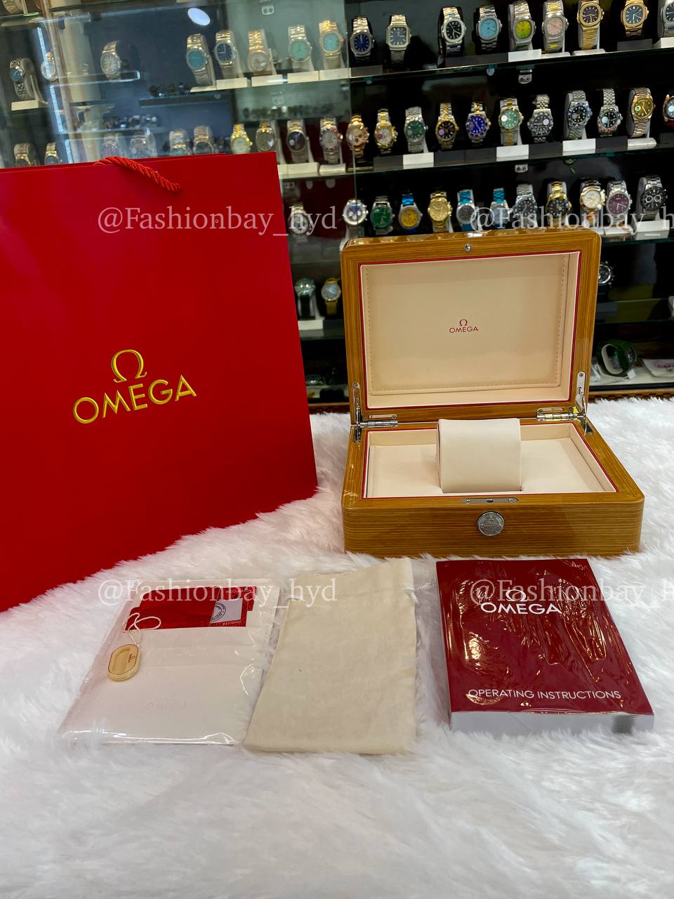 OMEGA OG WOODEN YELLOW BOX
