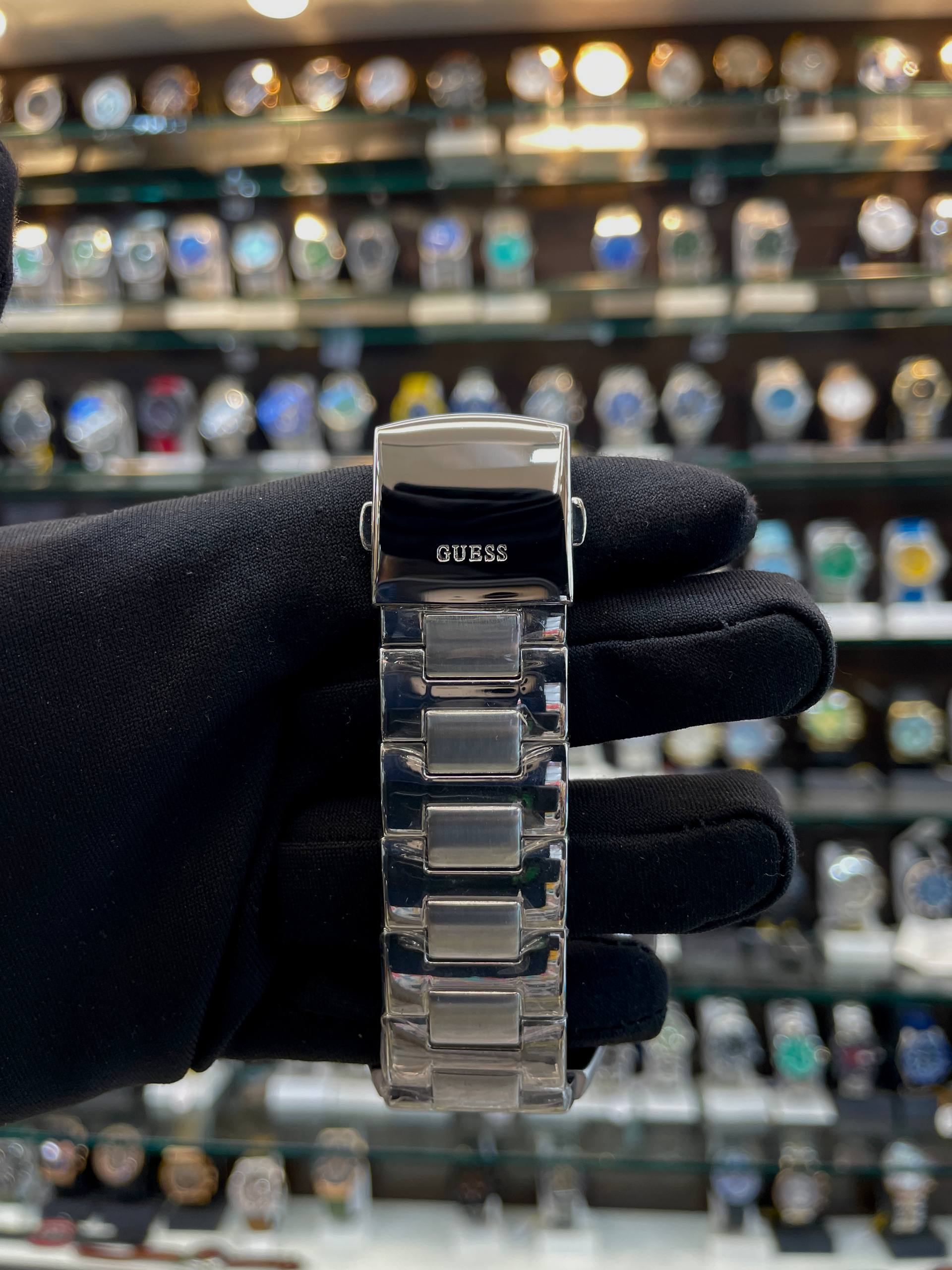 Guess Empire Chronograph now in master piece