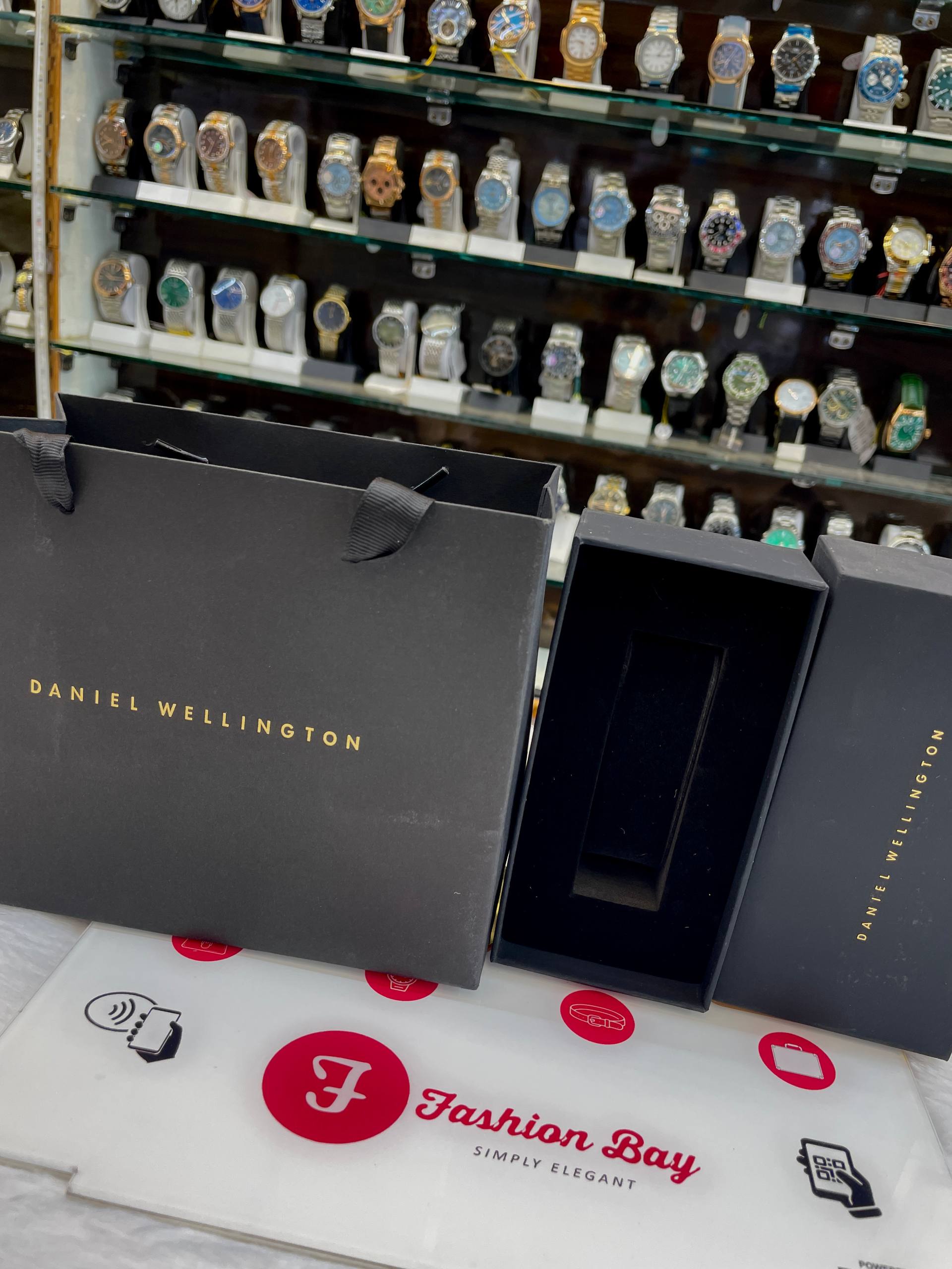 DANIEL WELLINGTON OG BOX