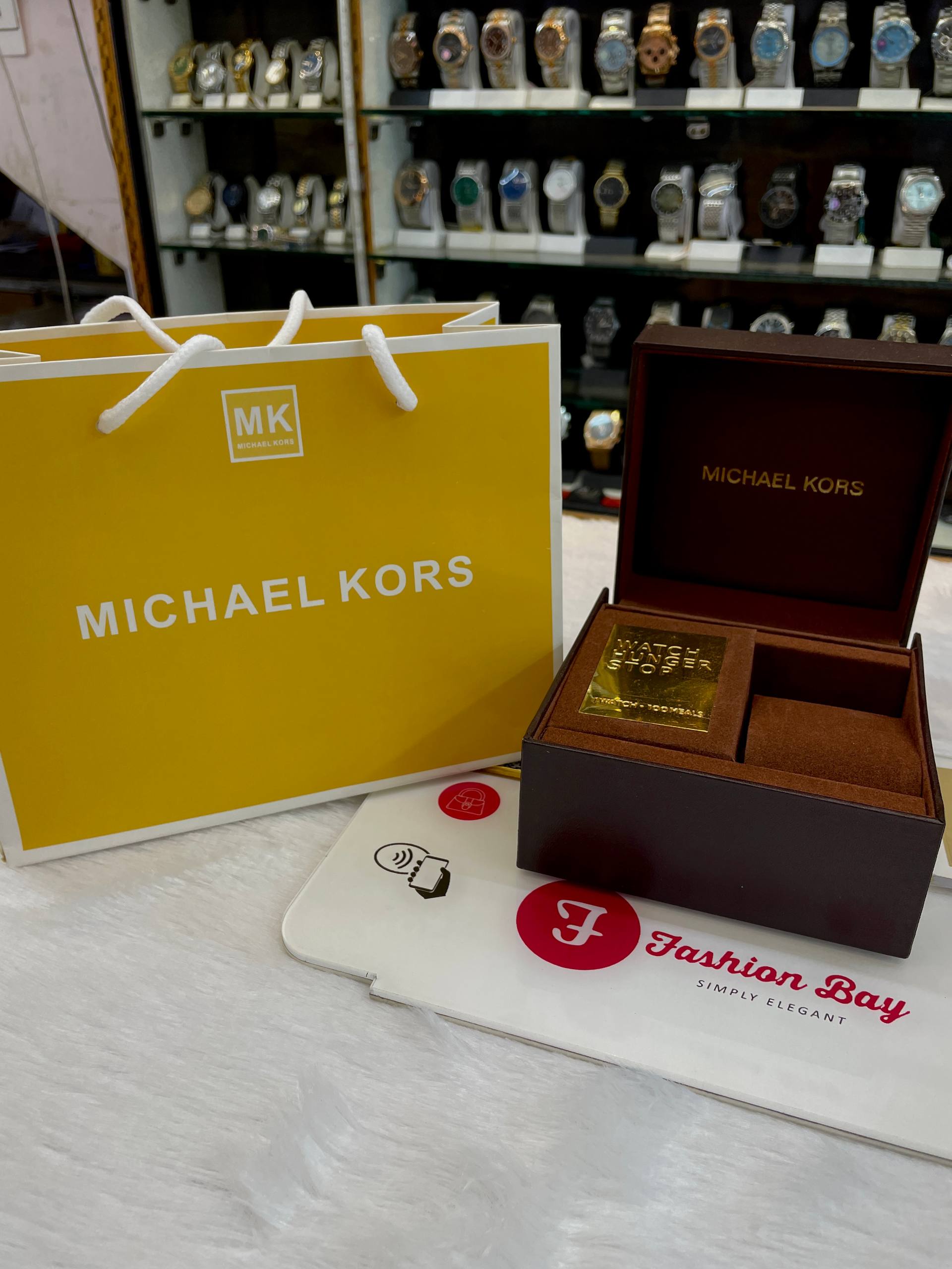 MICHAEL KORS BIG OG BOX