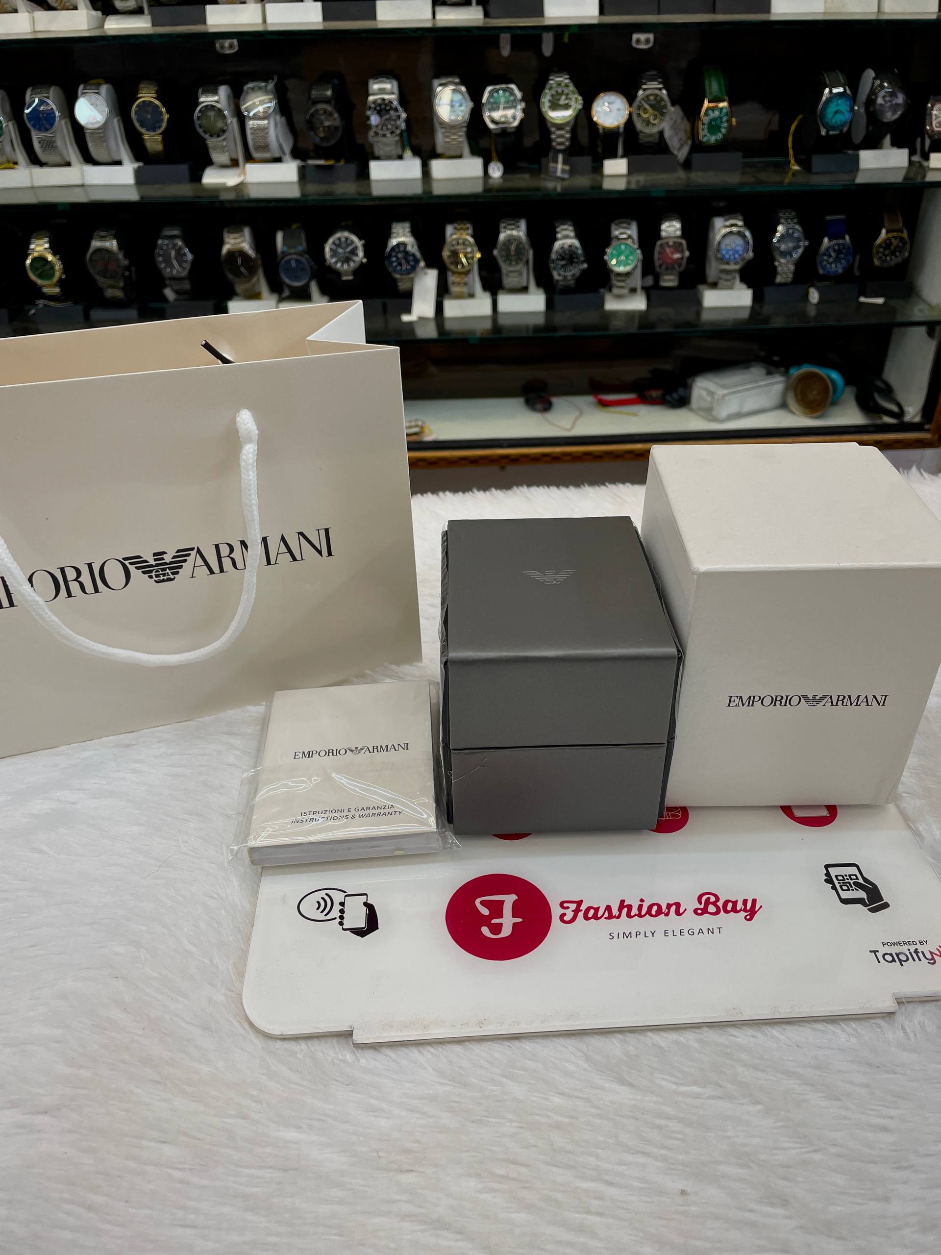 EMPORIO ARMANI OG BOX