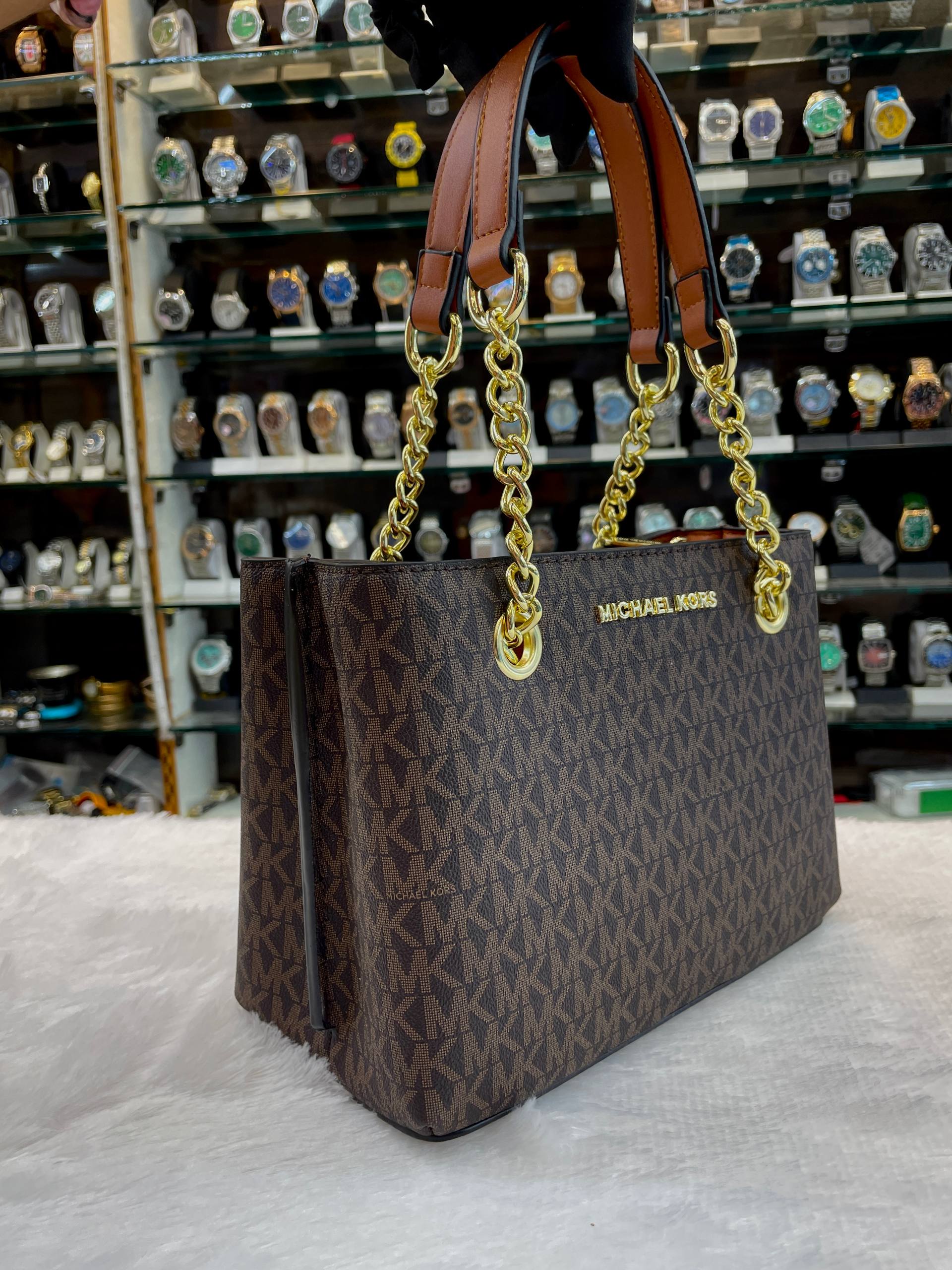 MICHAEL KORS MK TEAGAN SMALL SLING BAG 😁 FOR GIRLS BROWN