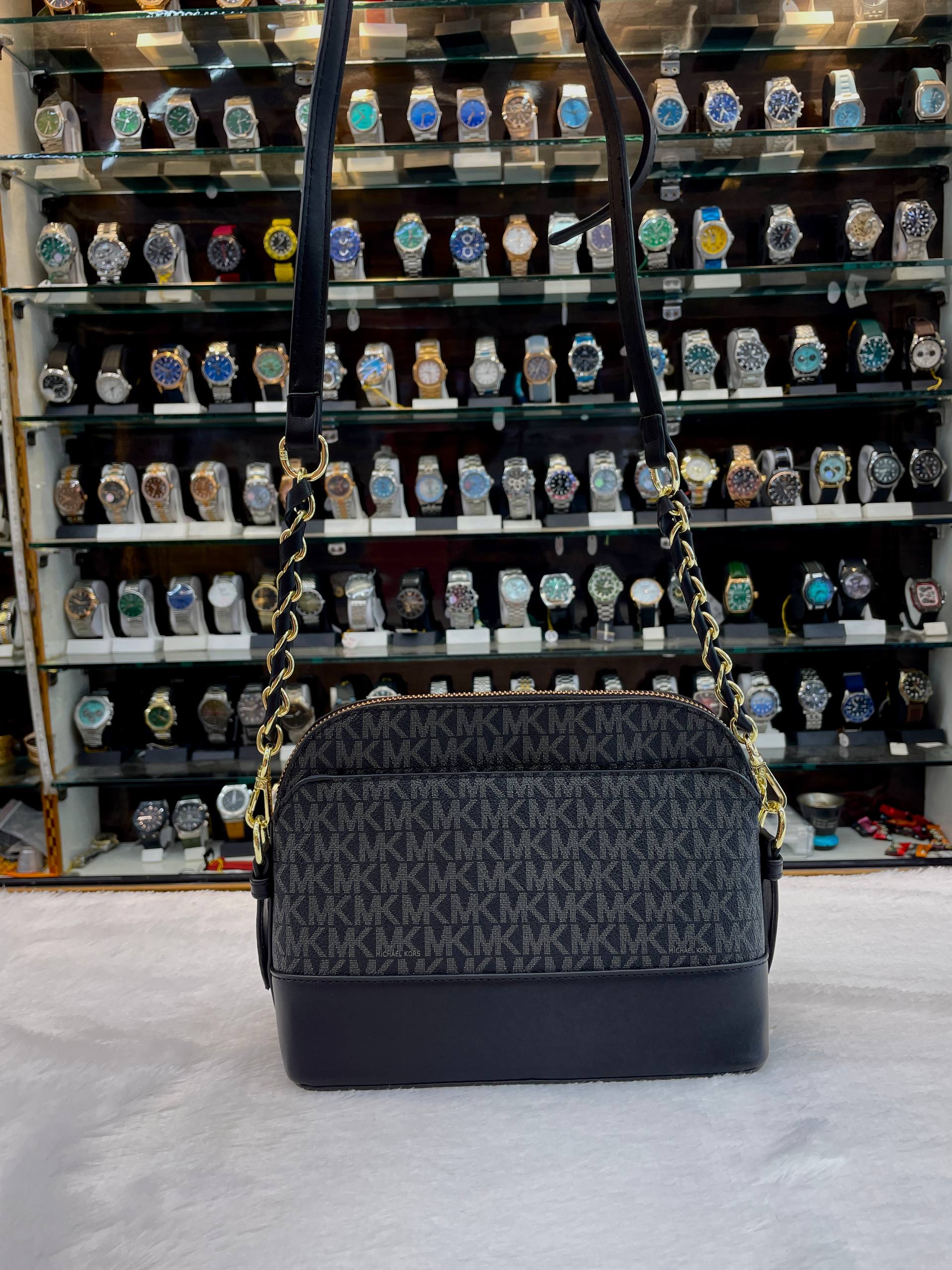 MICHAEL KORS MK JET SET CHARM DOME CROSSBODY BAG FOR GIRLS 🤩 BLACK