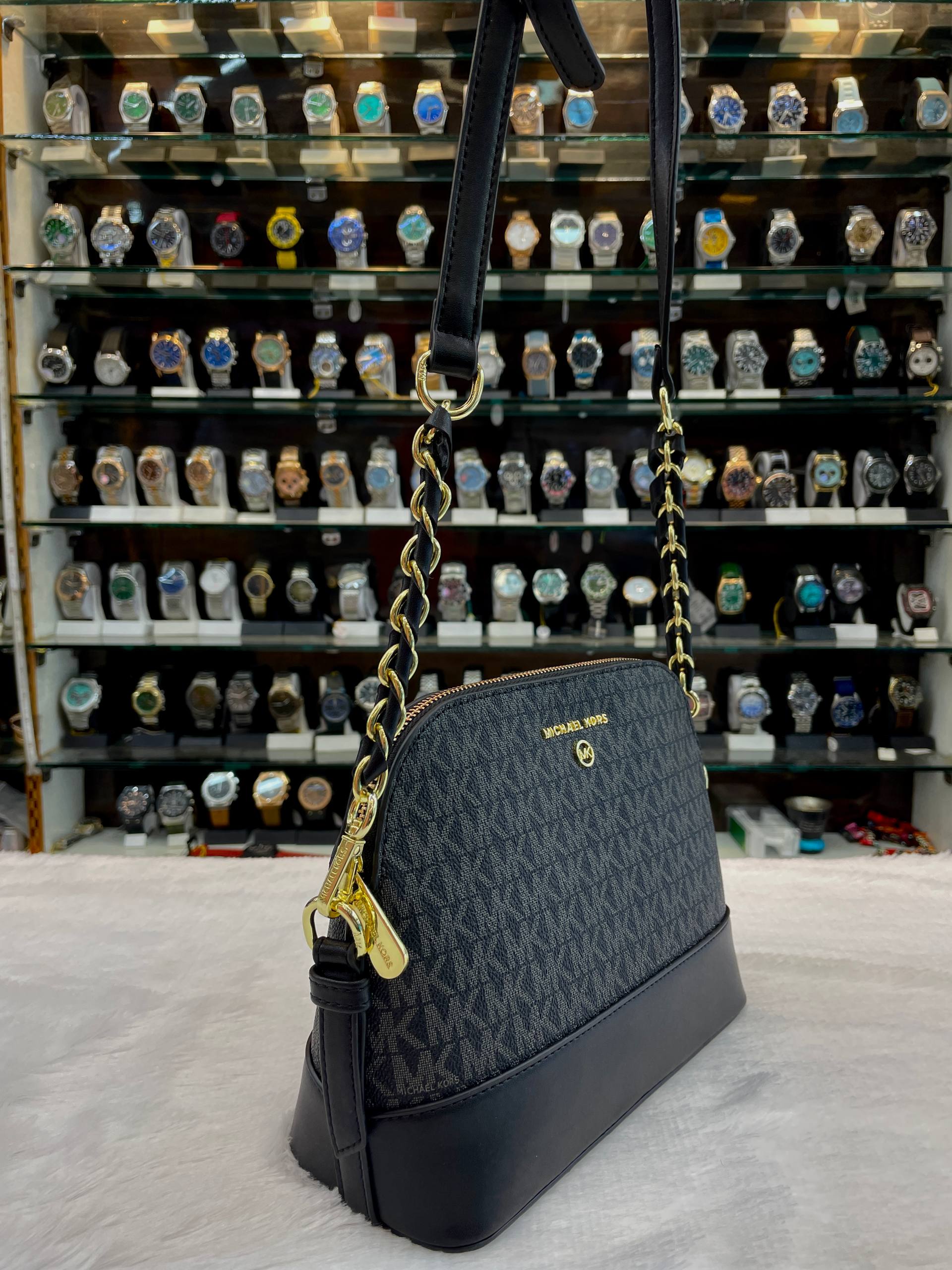 MICHAEL KORS MK JET SET CHARM DOME CROSSBODY BAG FOR GIRLS 🤩 BLACK