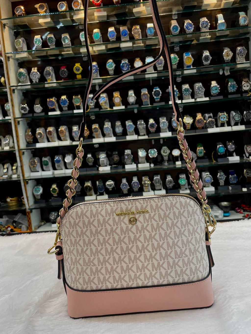 MICHAEL KORS MK JET SET CHARM DOME CROSSBODY BAG FOR GIRLS