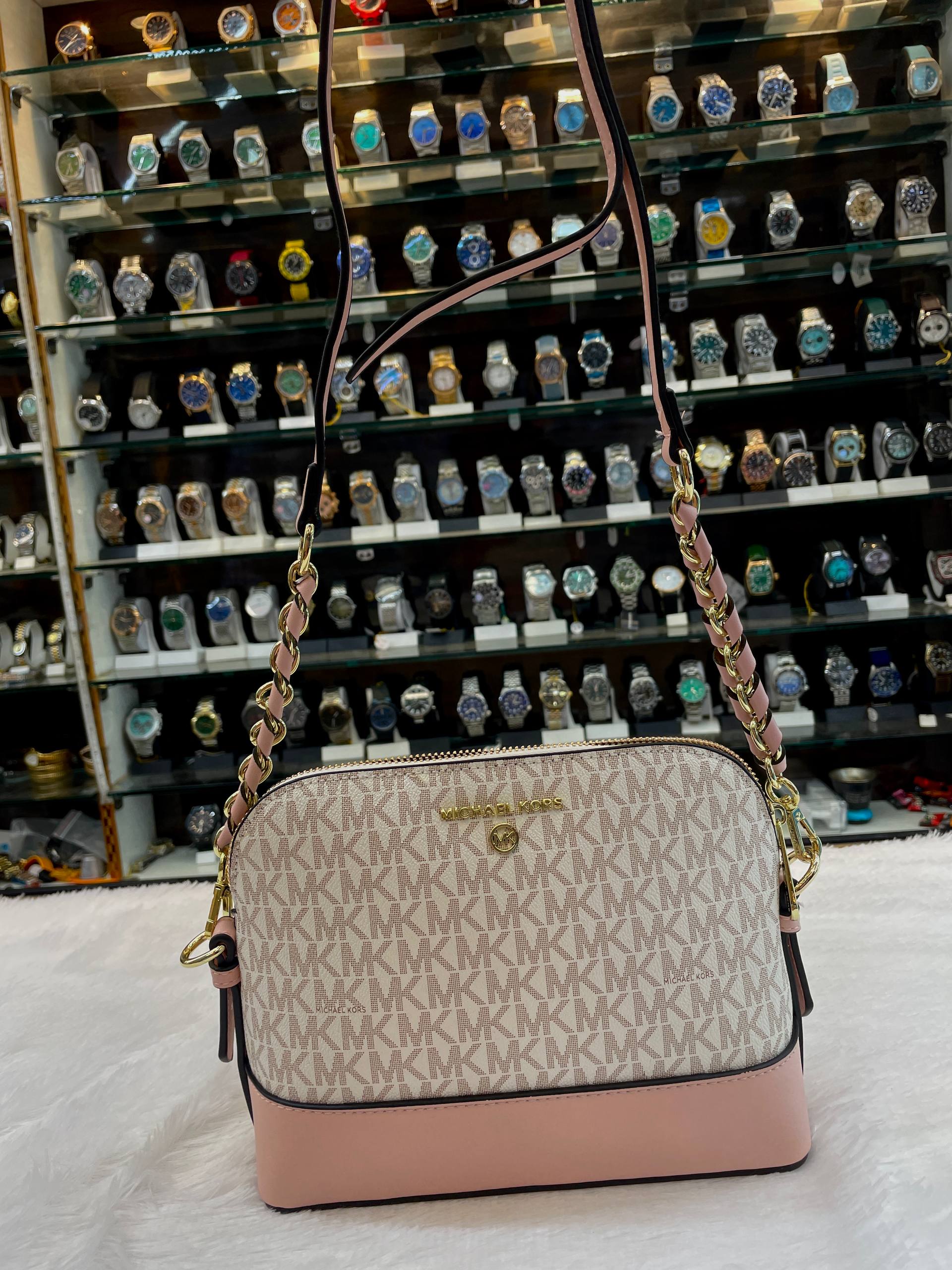 MICHAEL KORS MK JET SET CHARM DOME CROSSBODY BAG FOR GIRLS