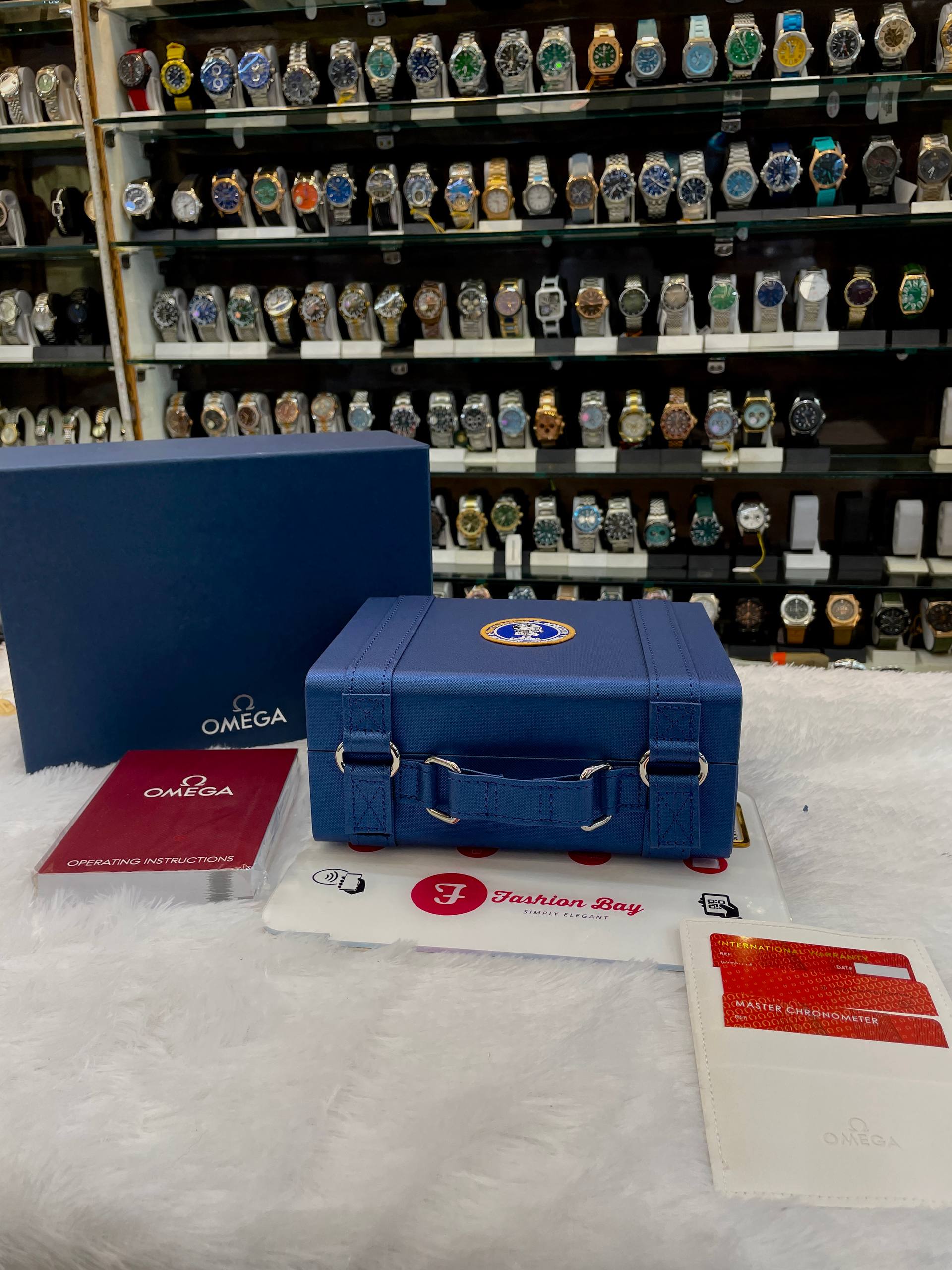 OMEGA OG BOX SNOOPY MISSION TO MOON BLUE