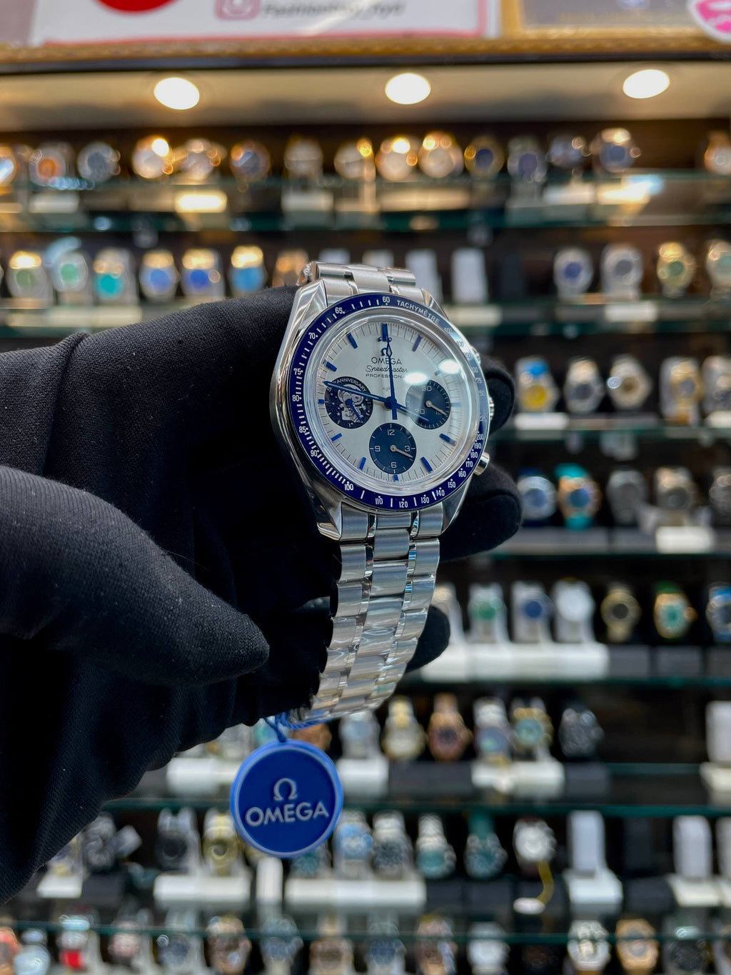 OMEGA SPEEDMASTER SILVER SNOOPY AWARD IN ETA SWISS MACHINE