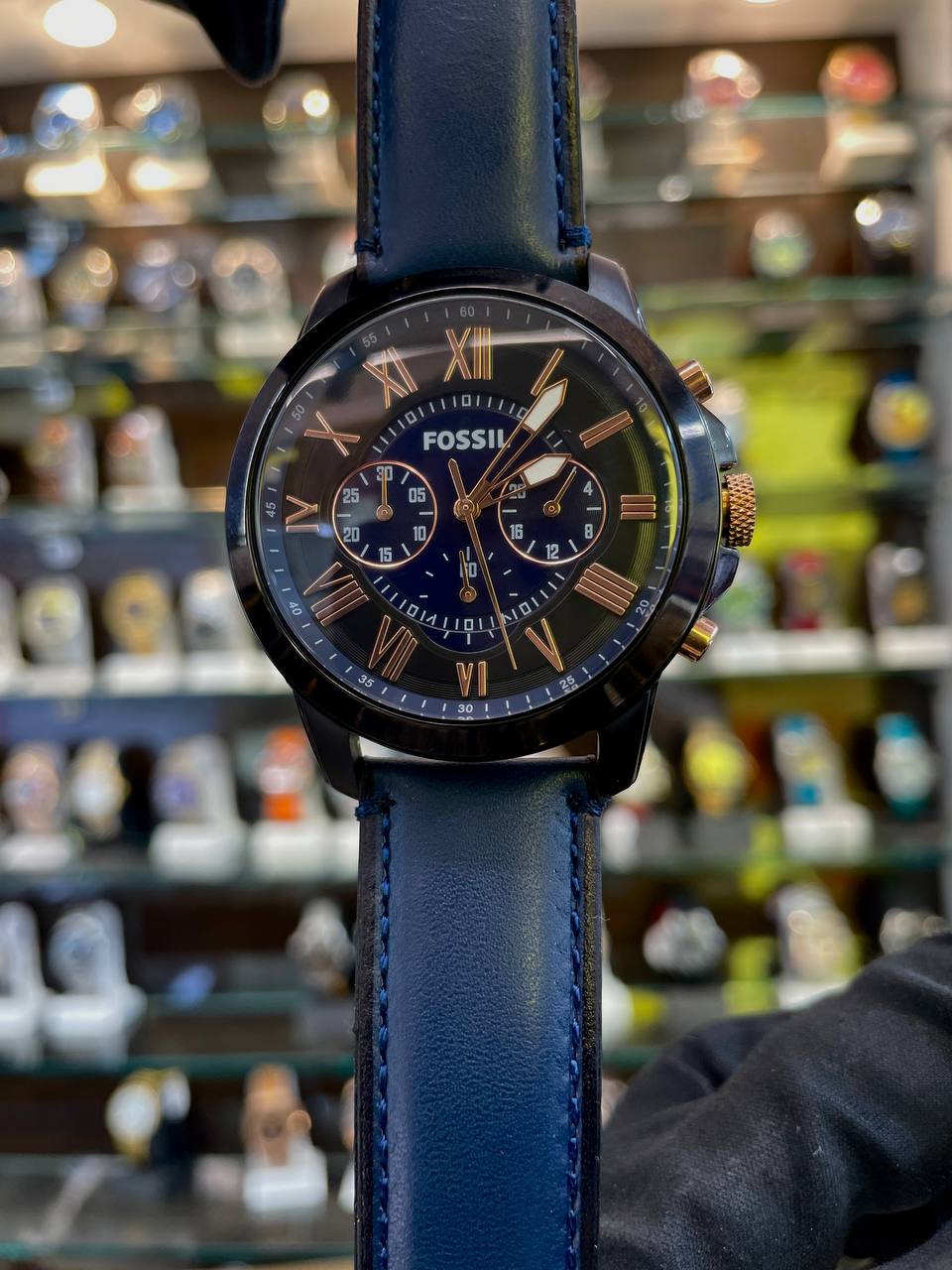 FOSSIL LEATHER NOW IN MASTER PIECE FOR MENS