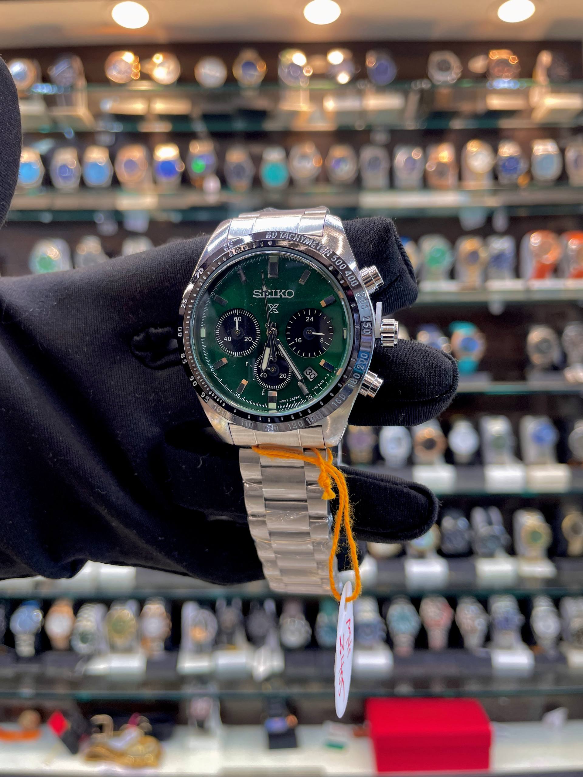 SEIKO PROSPEX SPEEDTIMER SOLAR CHRONOGRAPH UNDER BUDGET FOR MENS GREEN 💚