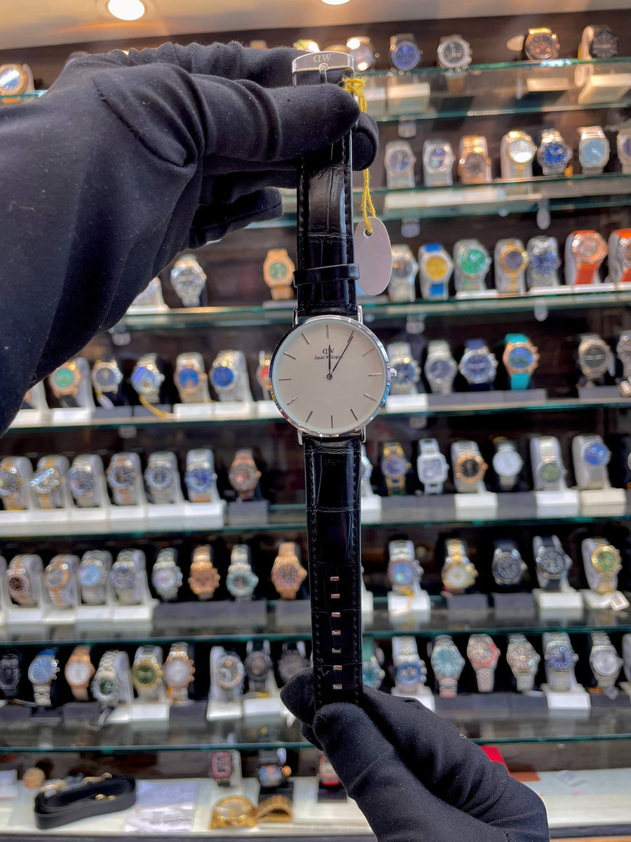DANIEL WELLINGTON (DW) FOR MENS 🤩 IN LEATHER BLACK 🖤