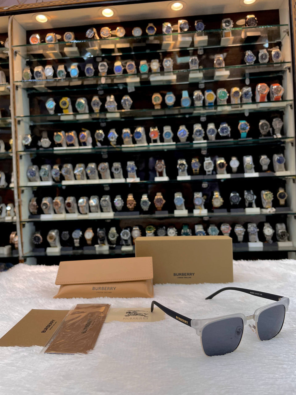 BURBERRY MENS GLASSES 🤓 IN SEMI-FRAME  HEAVY QUALITY