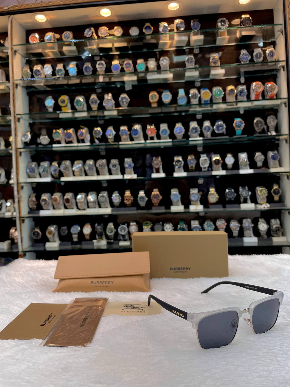 BURBERRY MENS GLASSES 🤓 IN SEMI-FRAME  HEAVY QUALITY