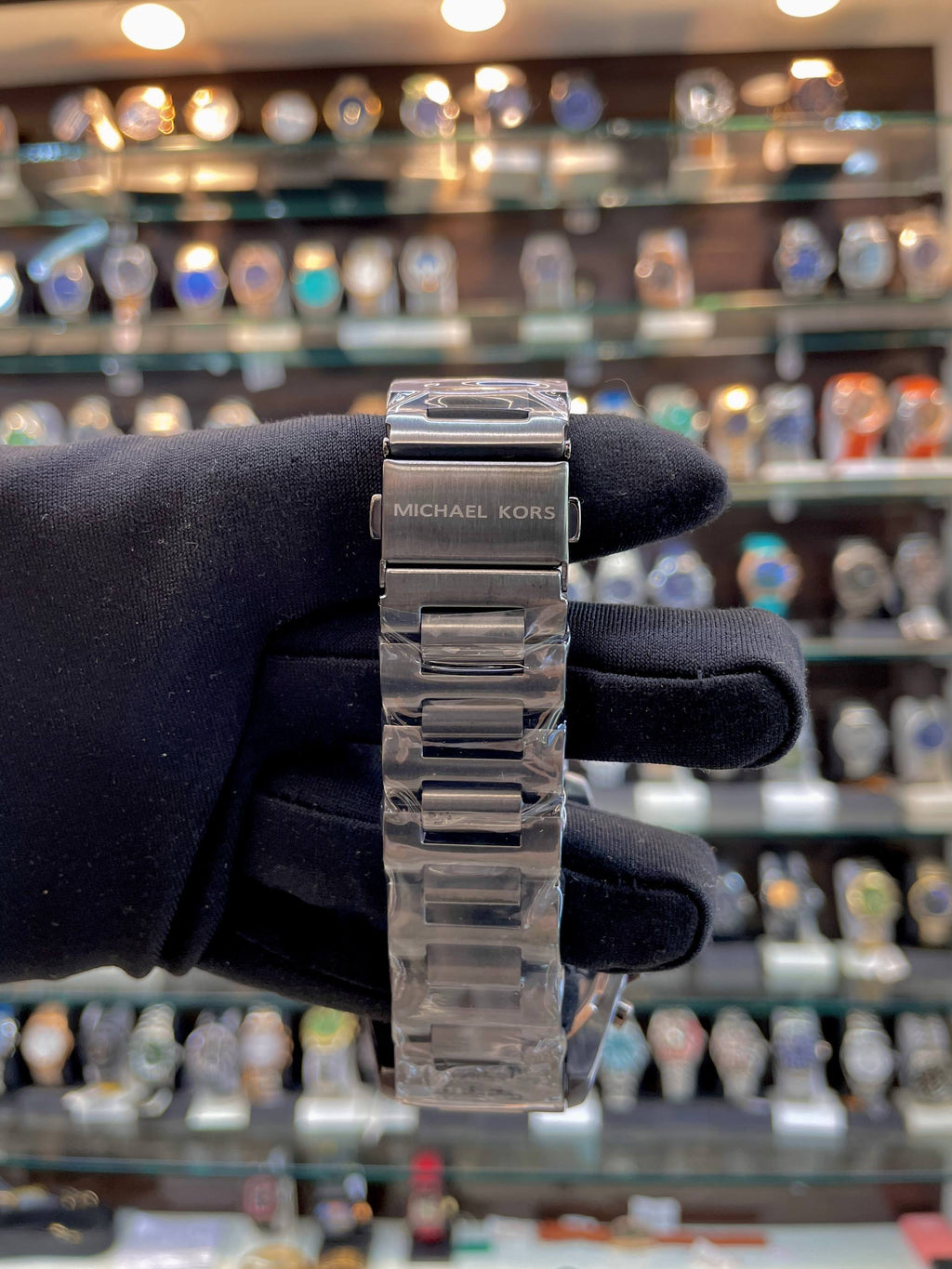 MICHAEL KORS BRECKEN CHRONOGRAPH GREY 🩶 IN MASTER PIECE 🤩
