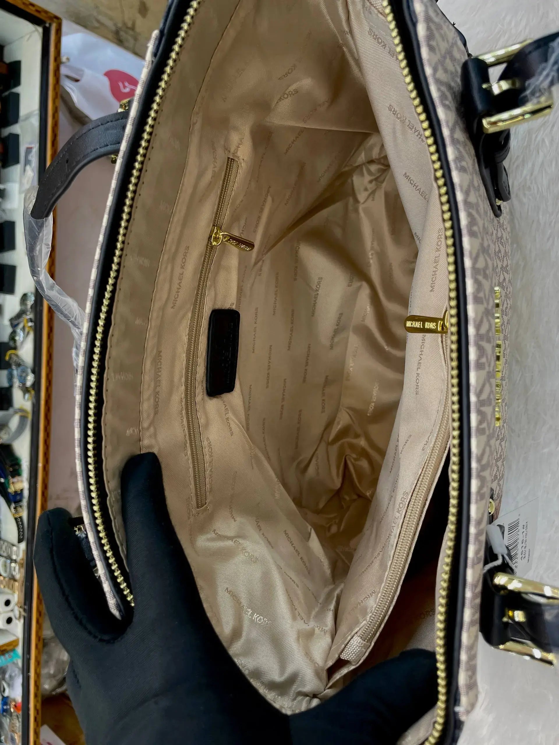 Michael Kors (mk) 3pc set multi voyager colour block Tote bag
