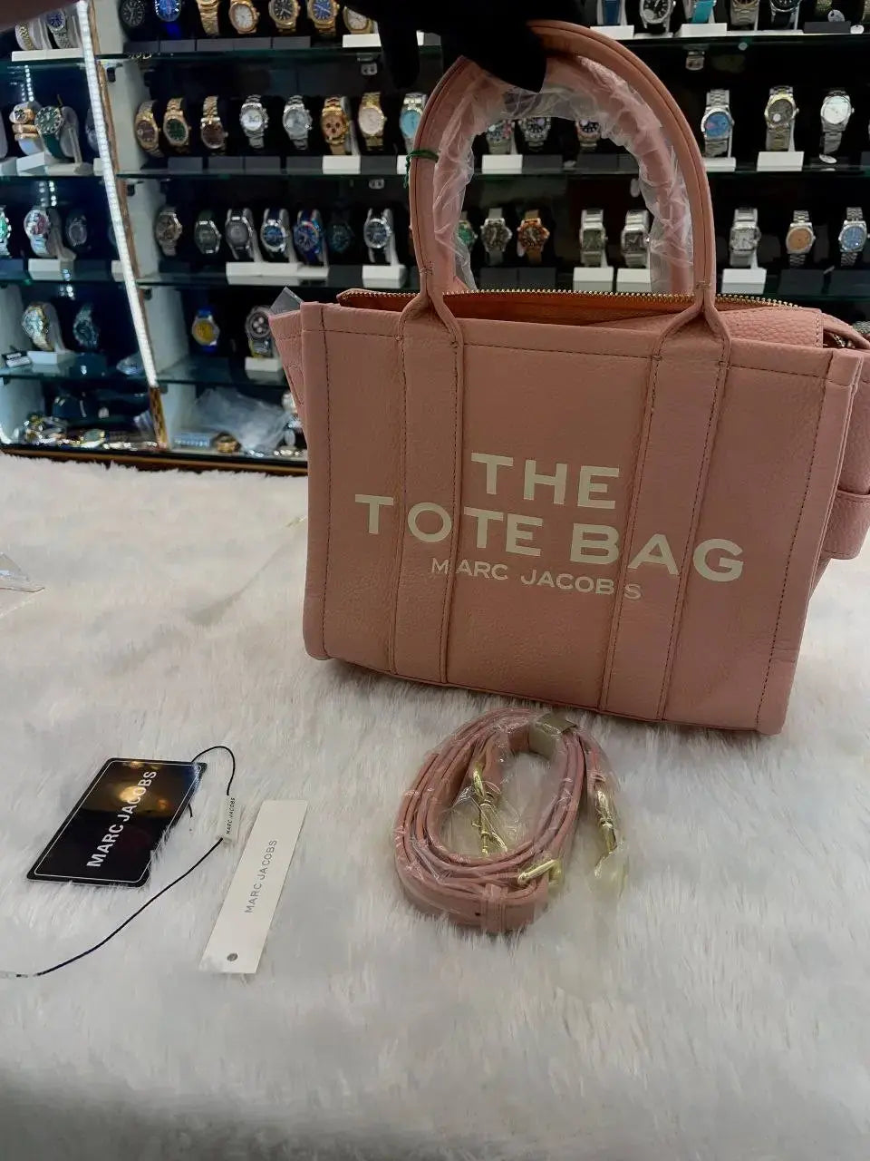 Marc Jacobs the leather medium Tote bag for girls