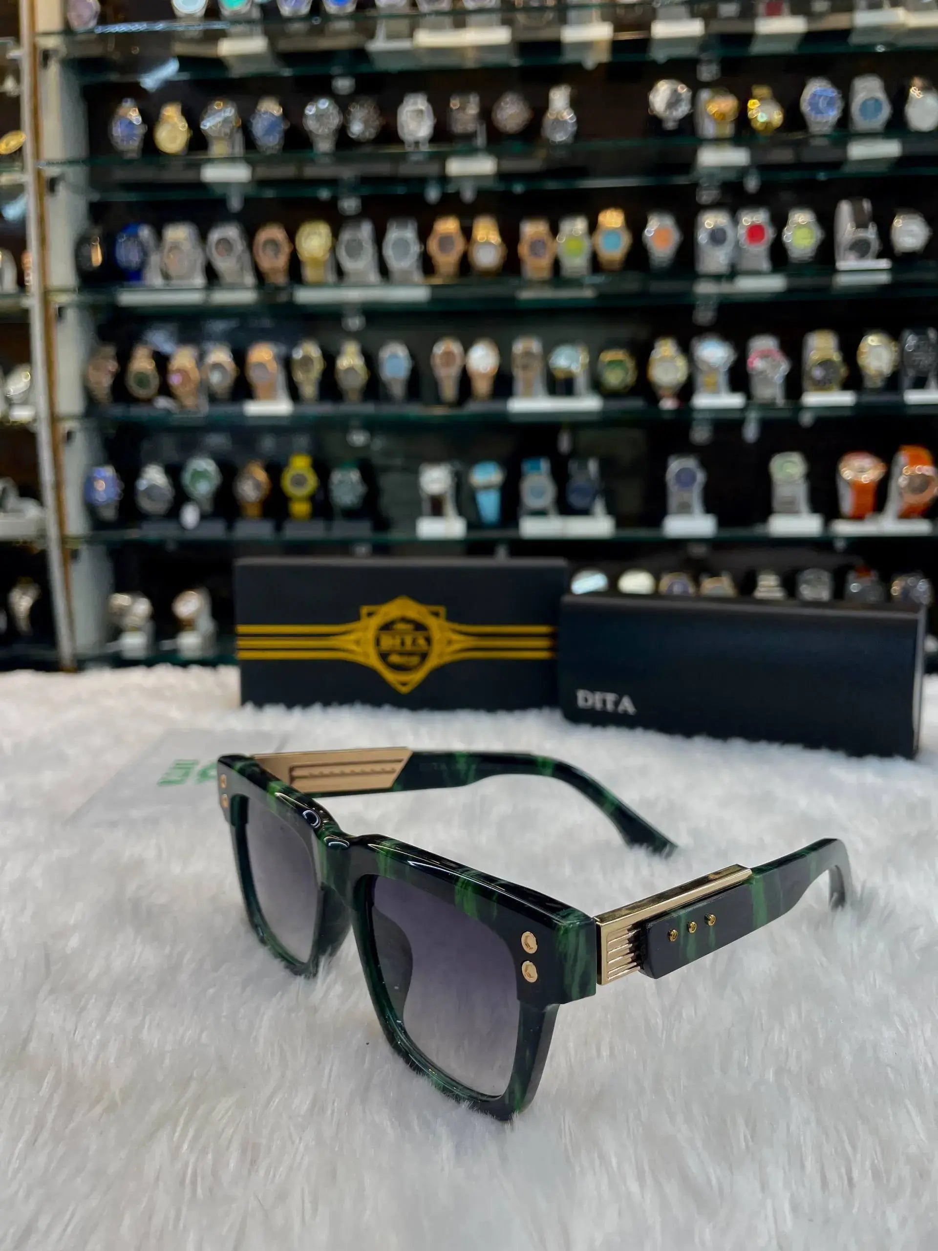 Dita heavy dual tone frame in master piece for mens