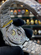 Patek phillipe nautilus 5724-G power reserve diamond body in master piece