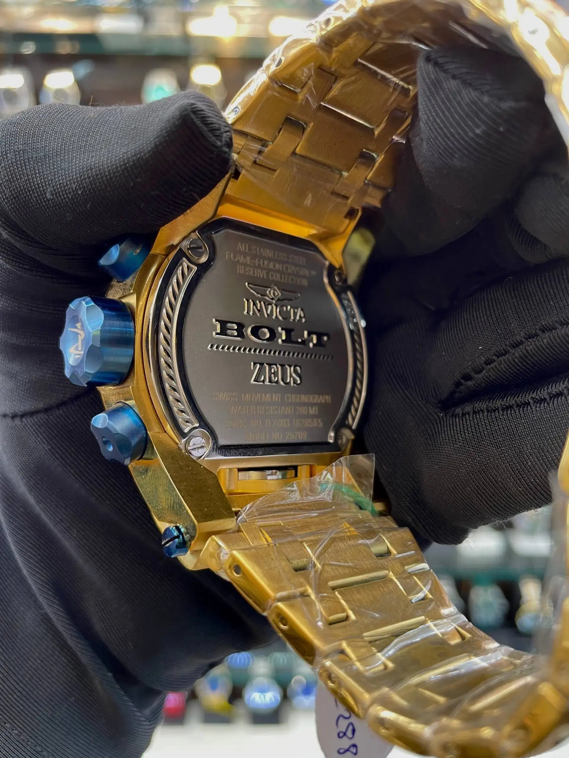 Invicta zeus bolt in master piece Gold dial