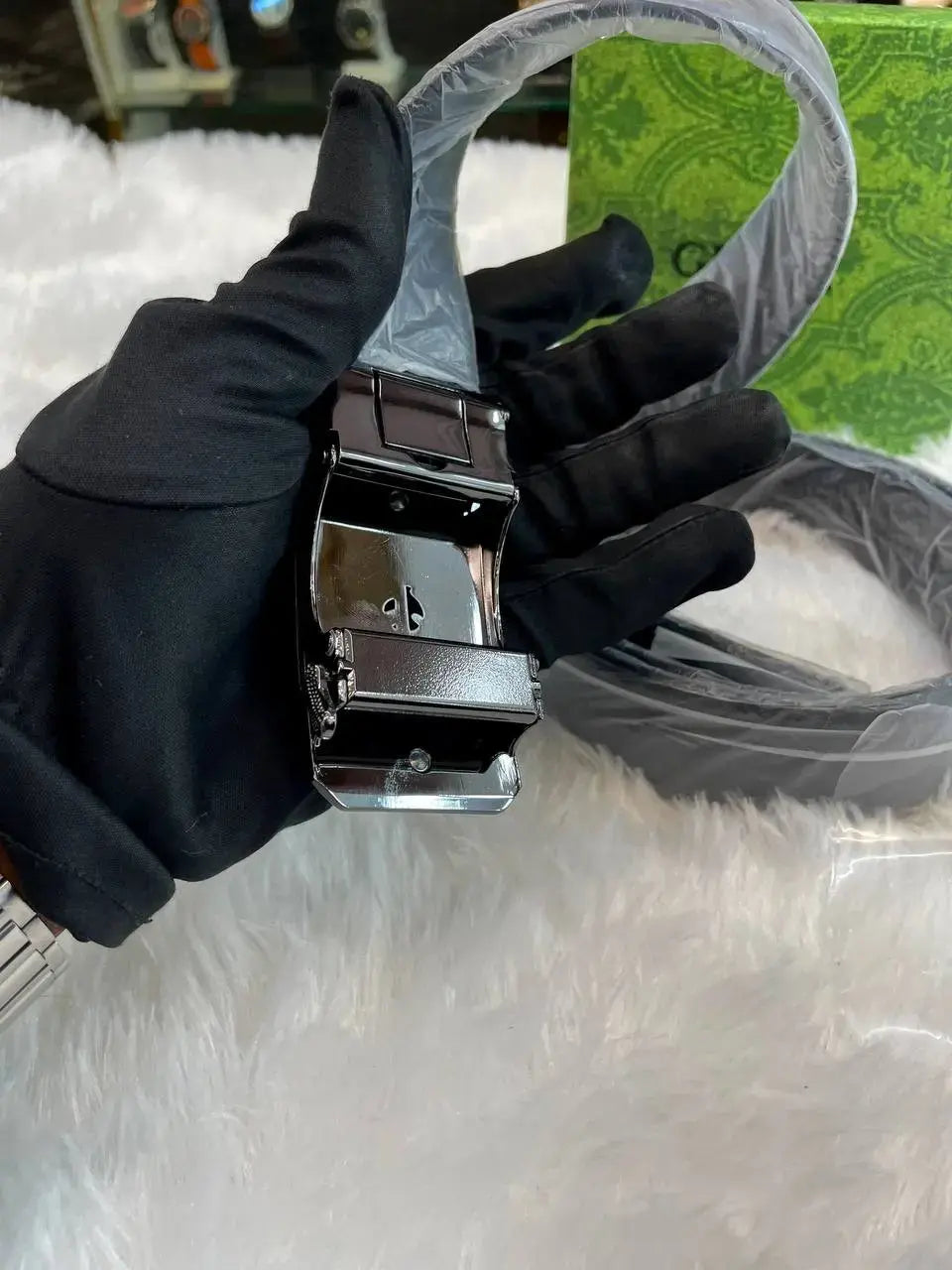 Gucci texture silver x black premium