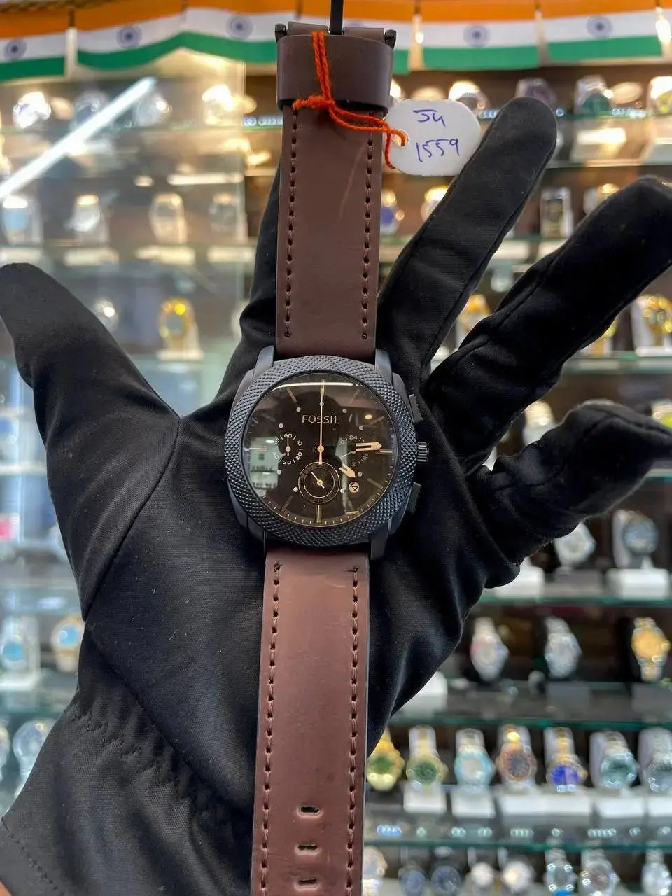 Fossil analog watch with chrono working
