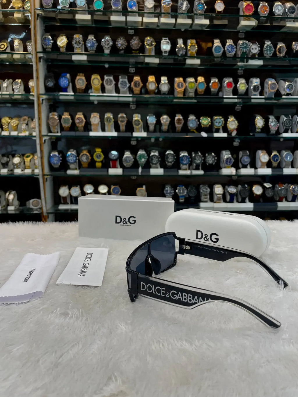 Dolce & Gabbana d&g now in master piece big frame