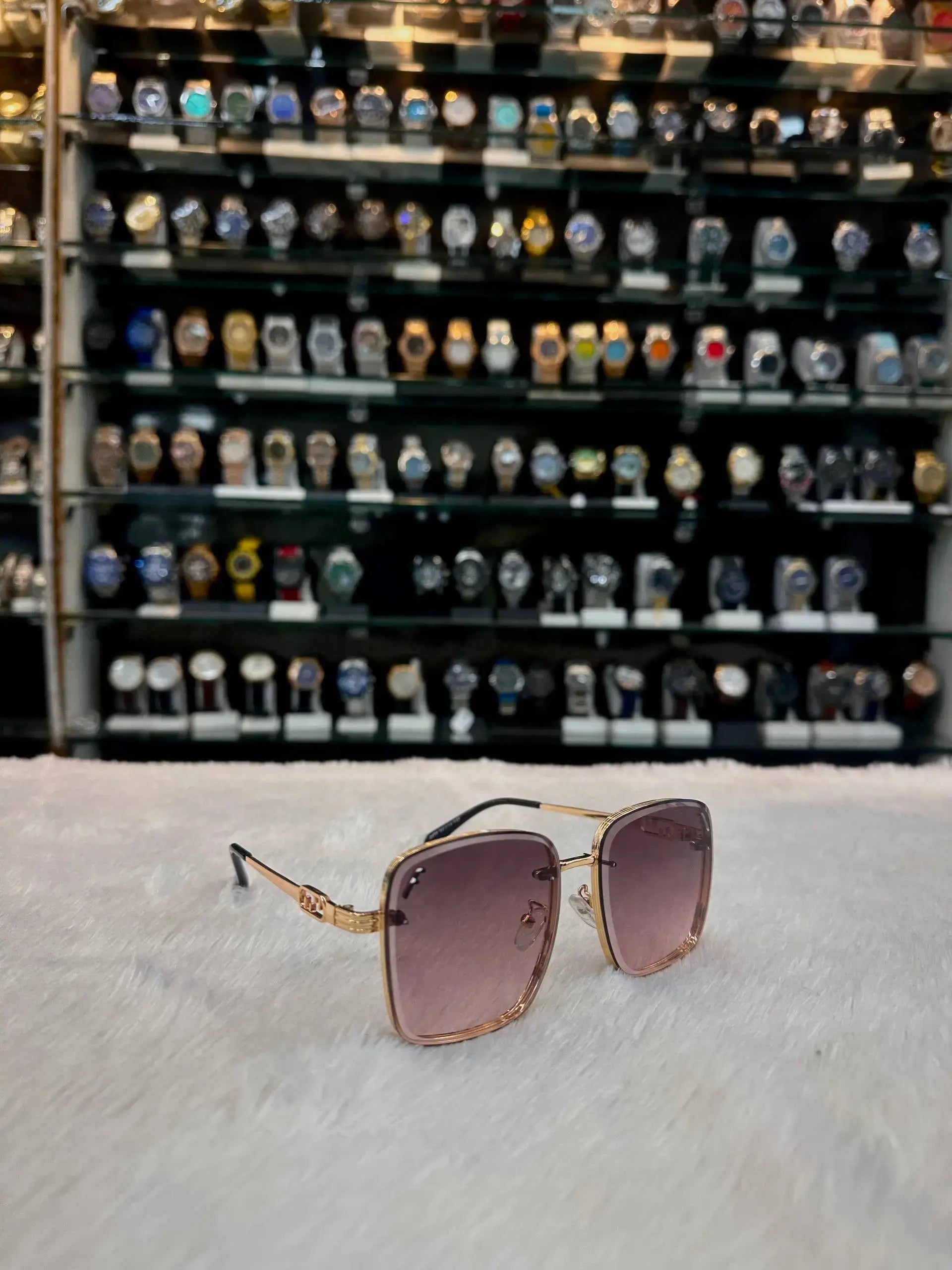 Fendi frame for girls in master piece