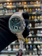 Guess men headline now in master piece for mens