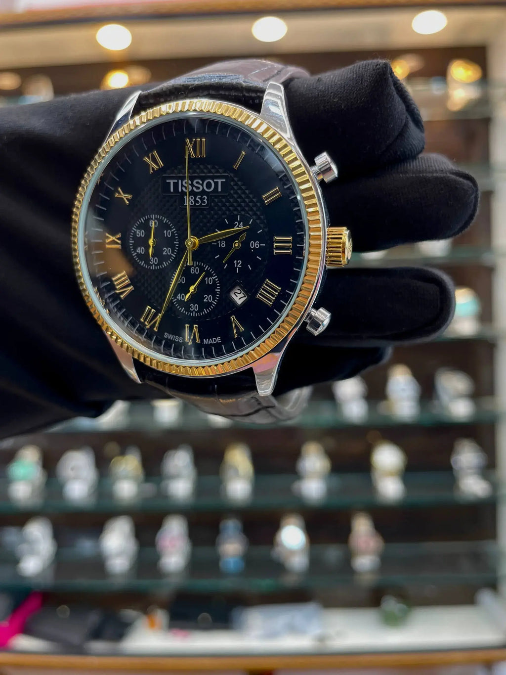 Tissot mens round classic watch for mens
