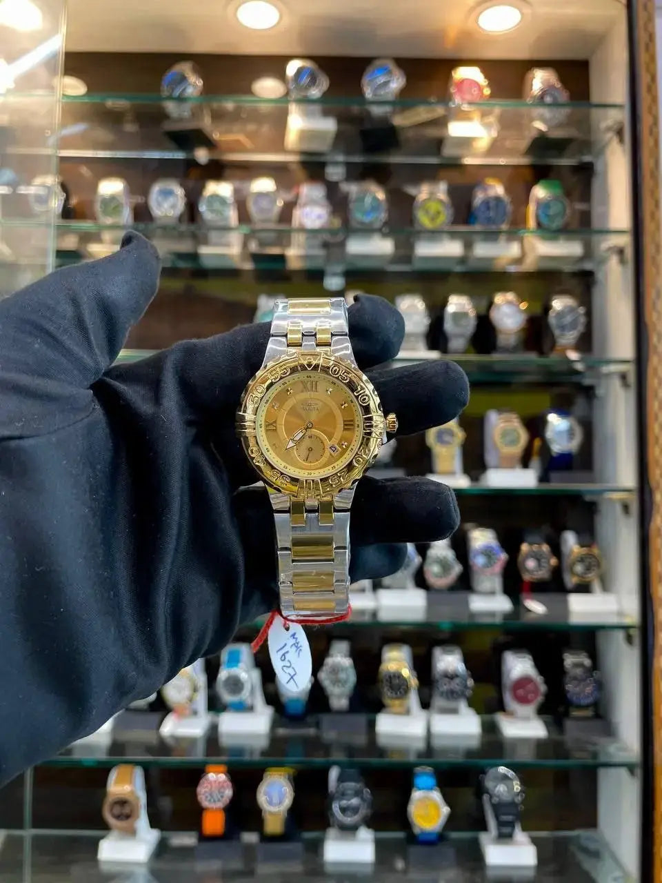 Invicta aviator now in girls gold texture dial