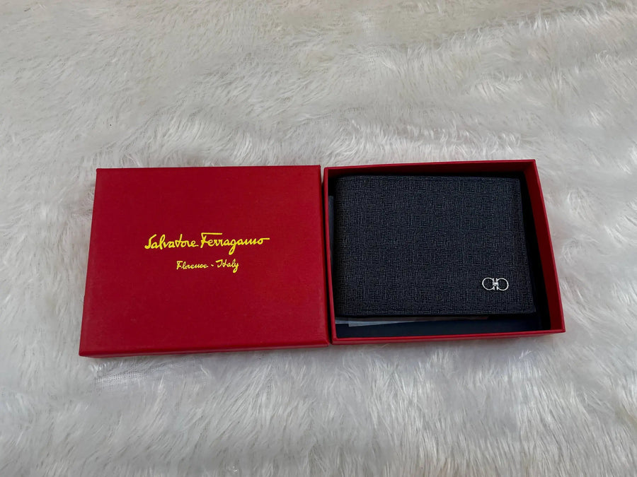 Ferragamo premium  wallet for mens
