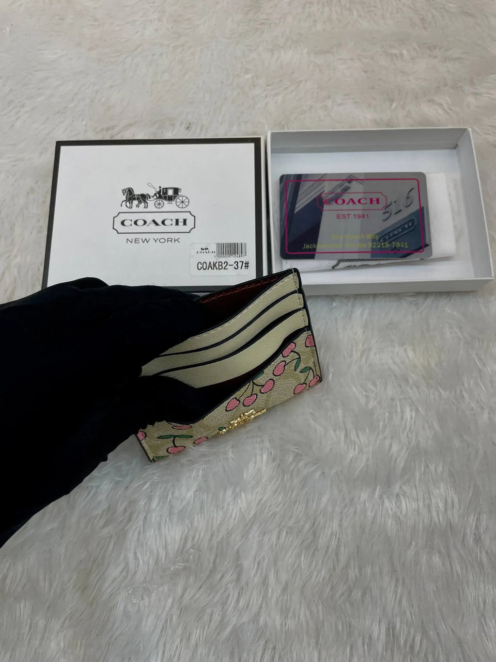 Coach card holder for girls cream body cherry