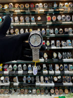Seiko gmt now in under budget for mens silver in white dial