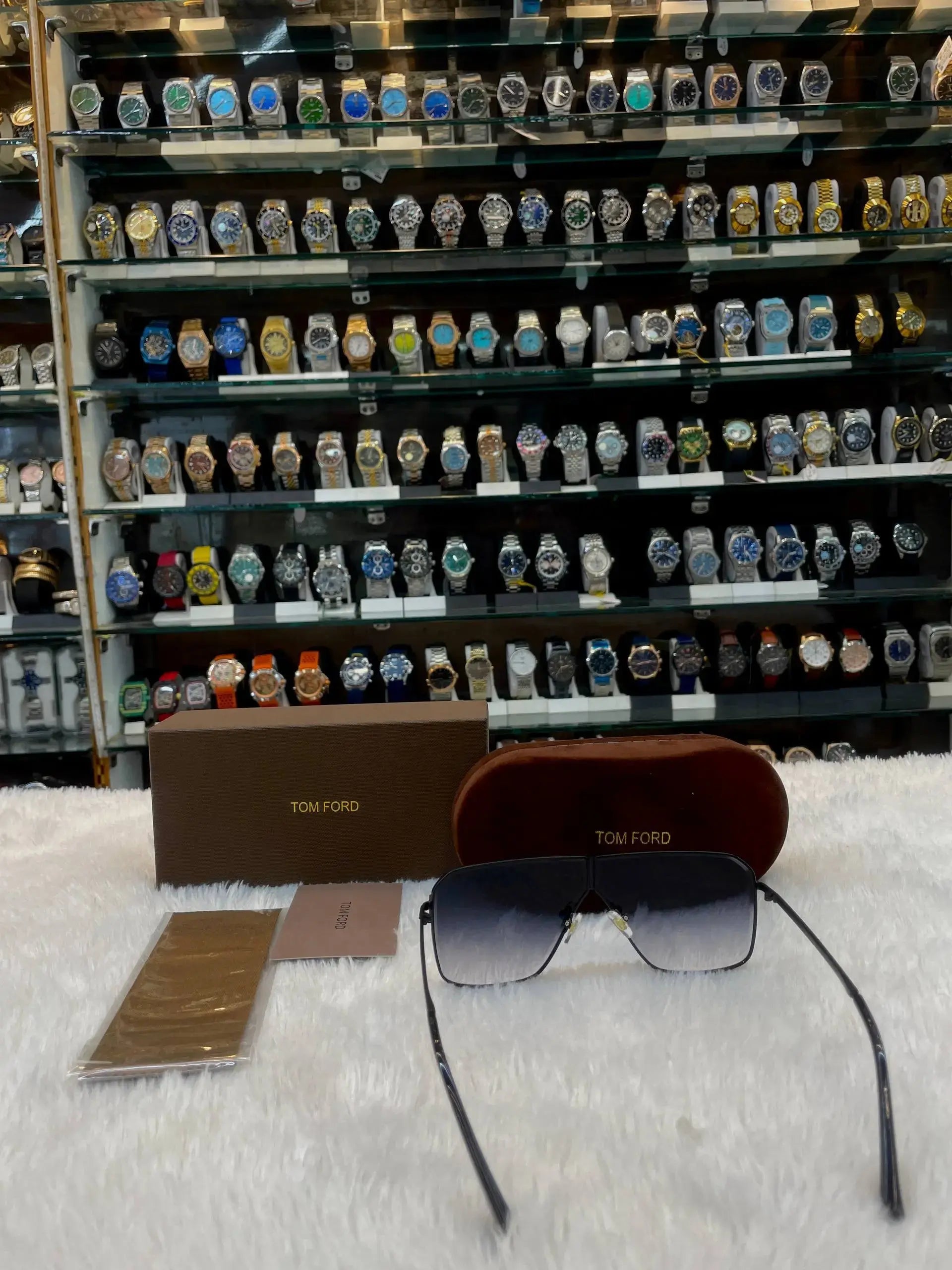 Tomford mens big frame in master piece