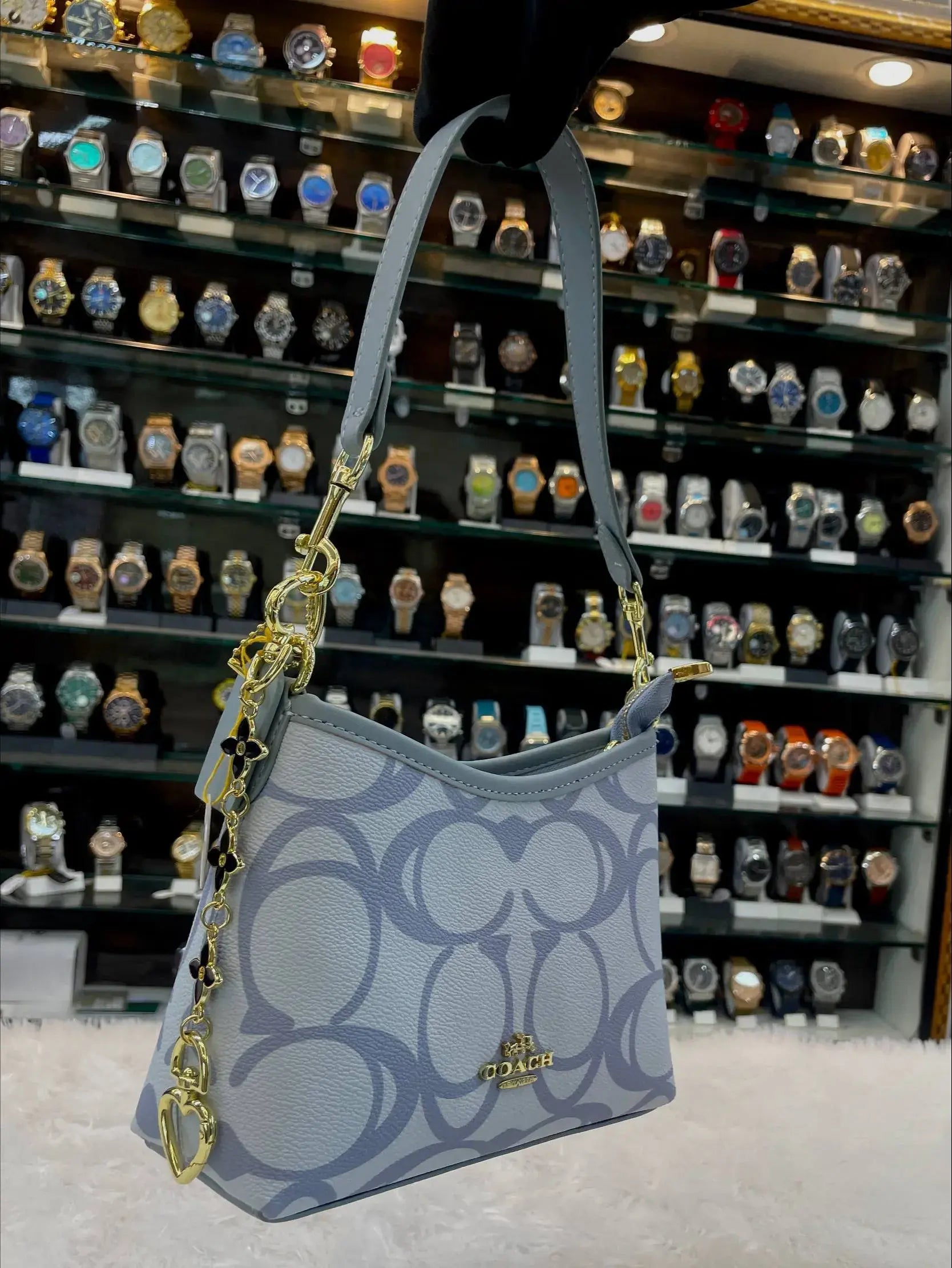 Coach laurel small shoulder bag for girls