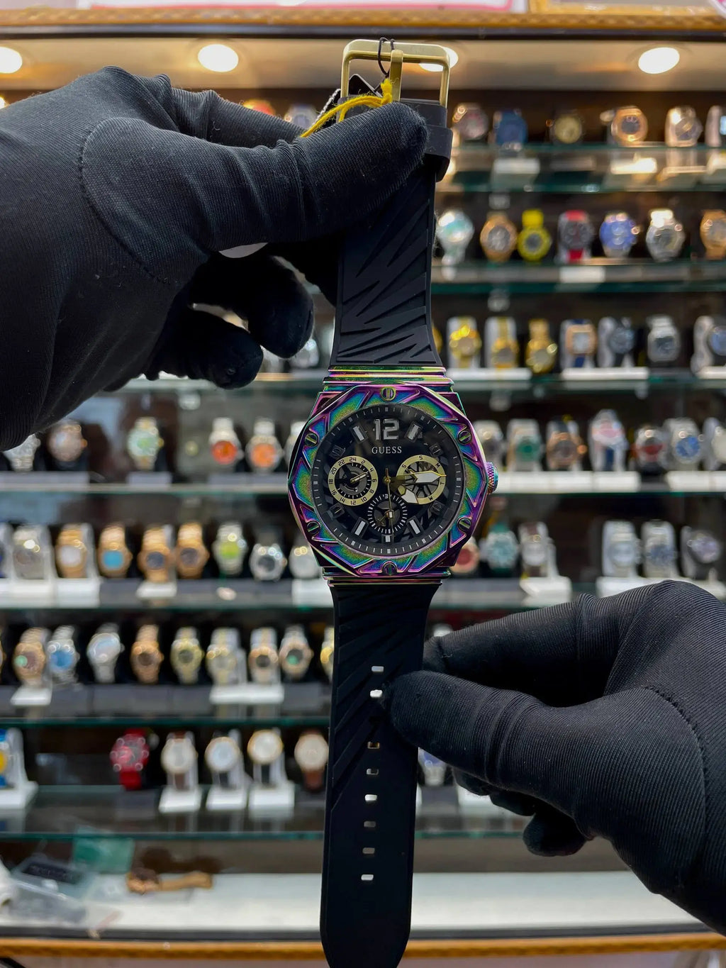 Guess gw0634g3 analog watch in master piece