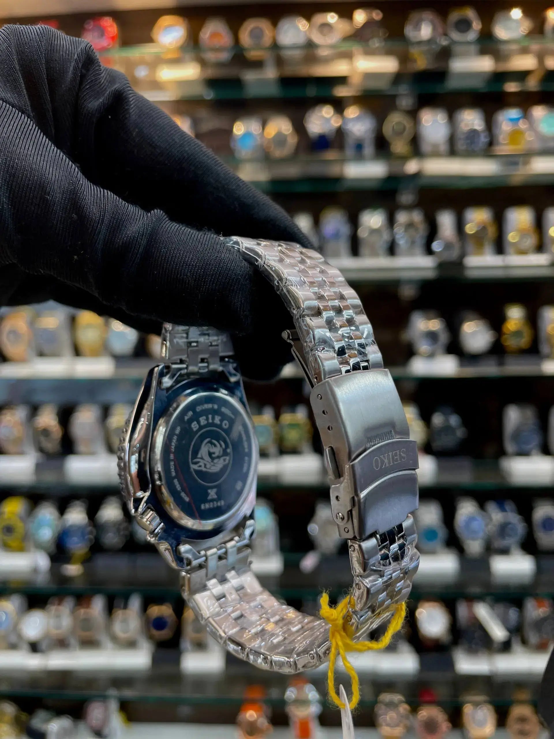 Seiko gmt  now in under budget for mens silver