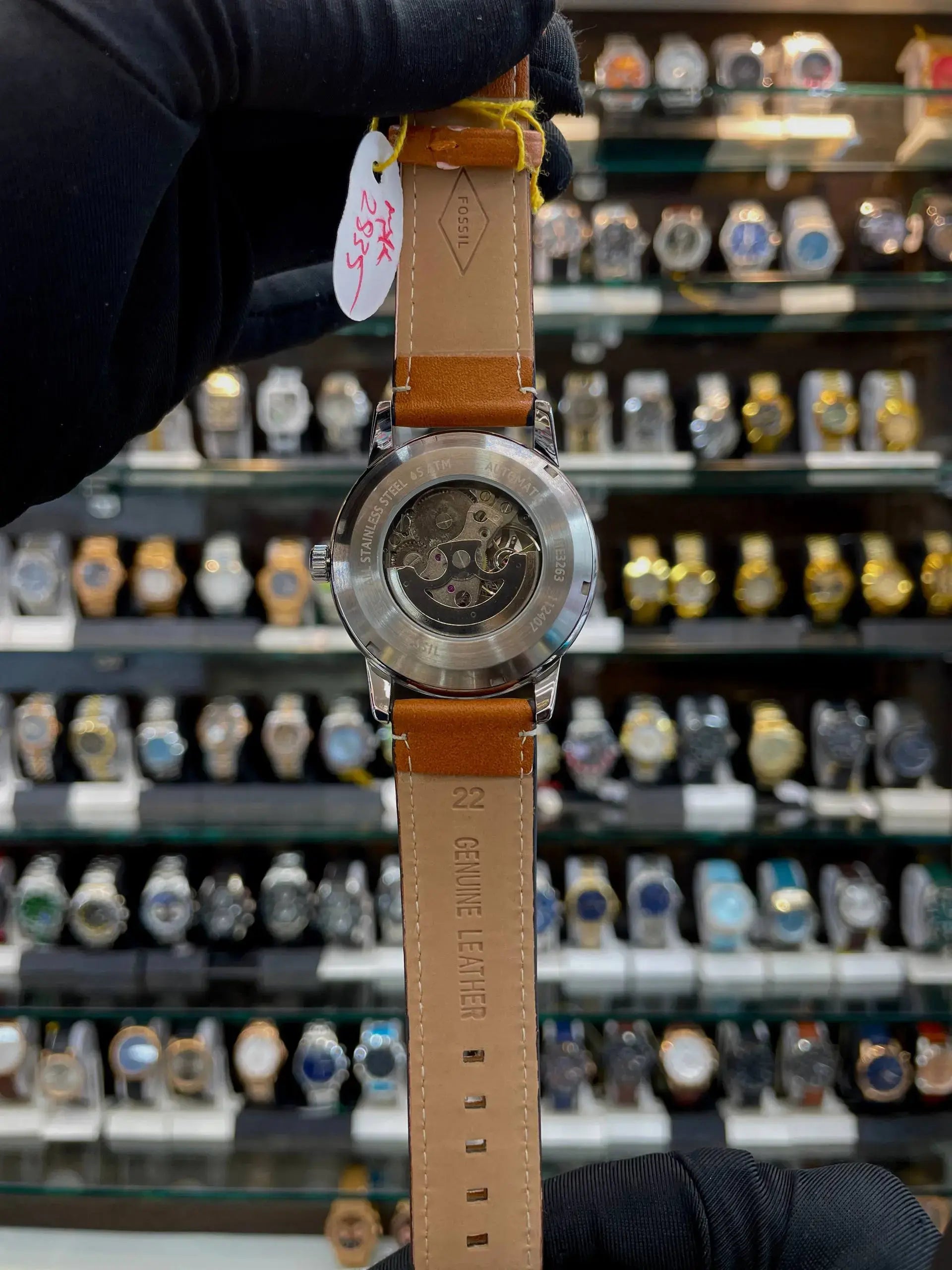 Fossil  automatic chrono working for mens in leather