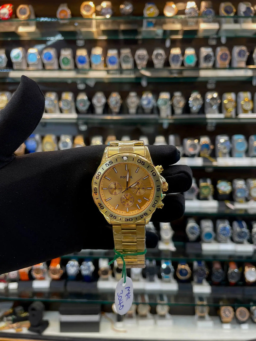 Fossil now in casual wear for mens full gold
