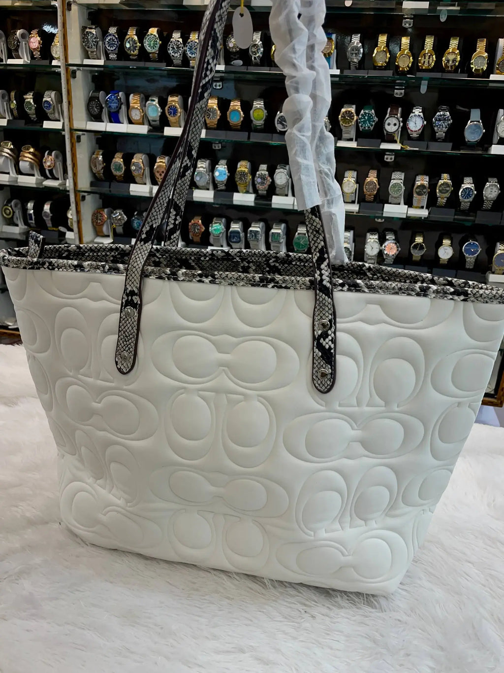 Coach big size tote bag for girls