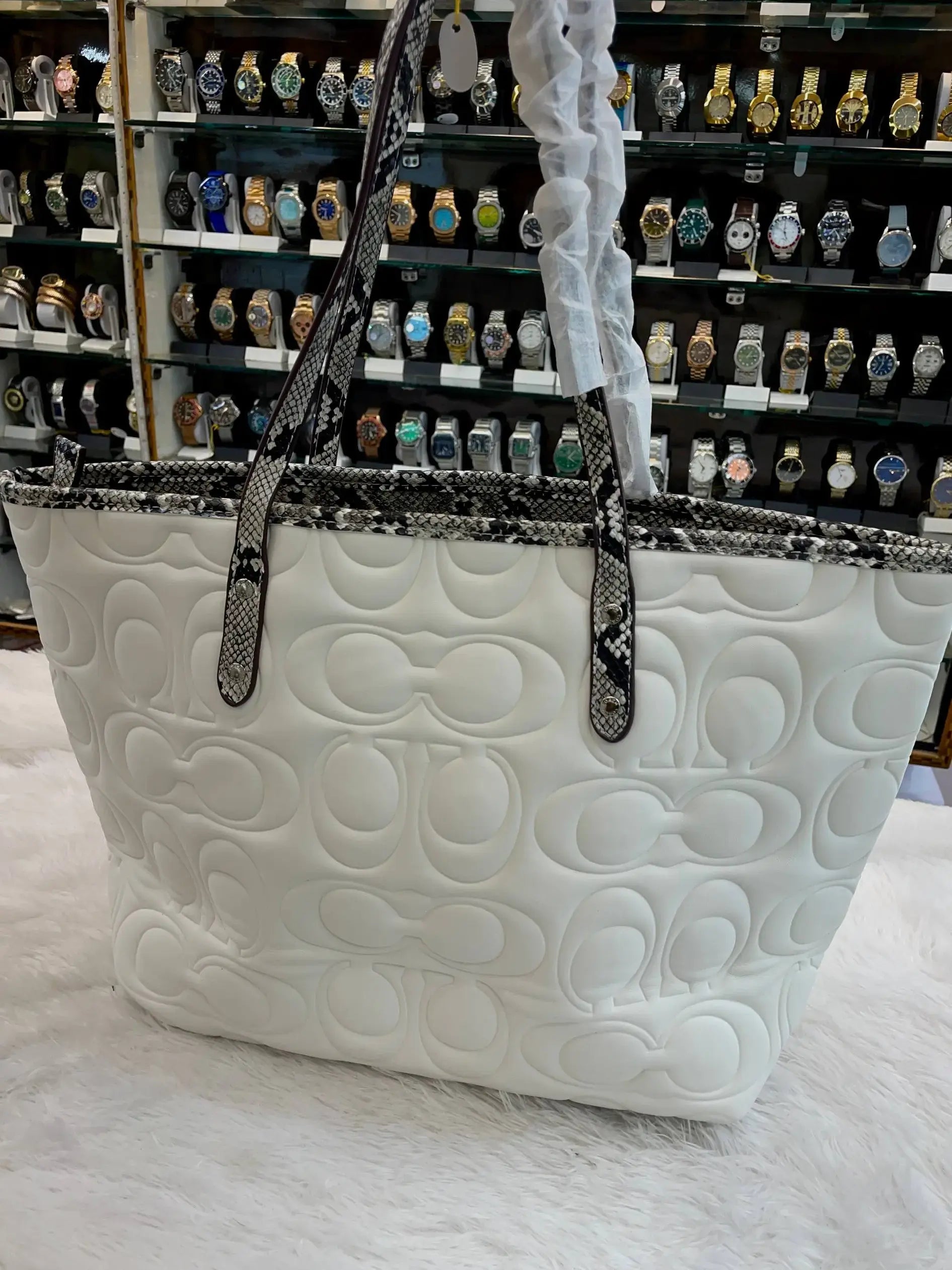 Coach big size tote bag for girls