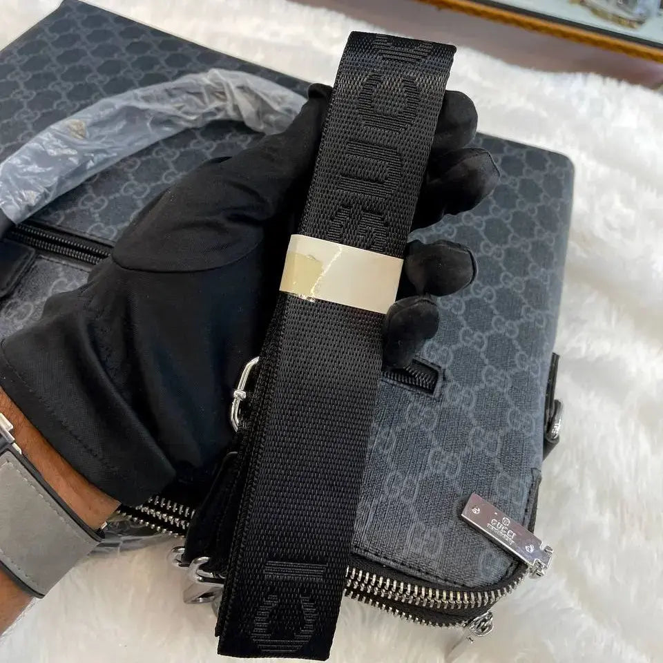 Gucci laptop bag
