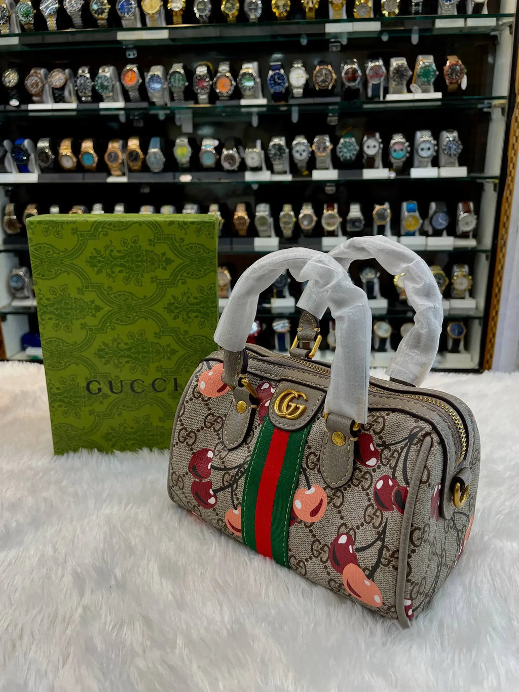 Gucci ophidia mini boston bag