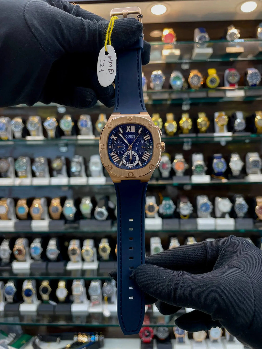 Guess headline watch for men in master piece