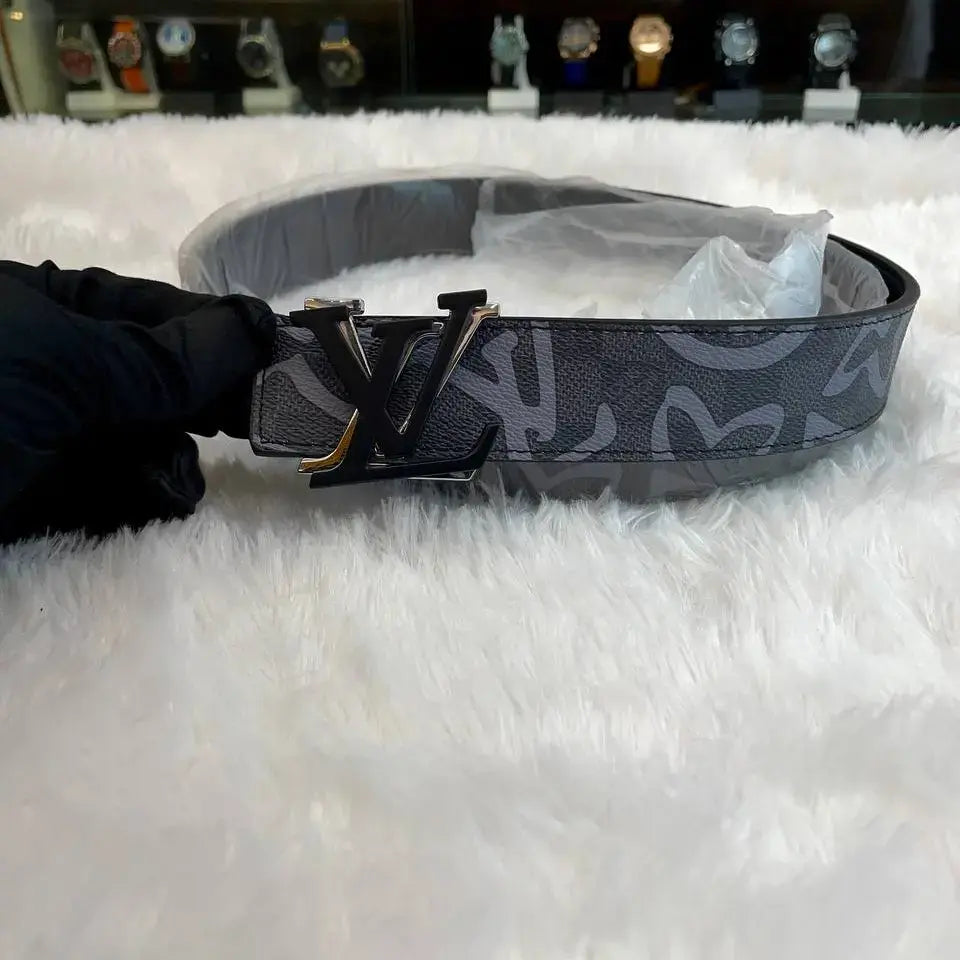 Louis Vuitton premium belt for mens