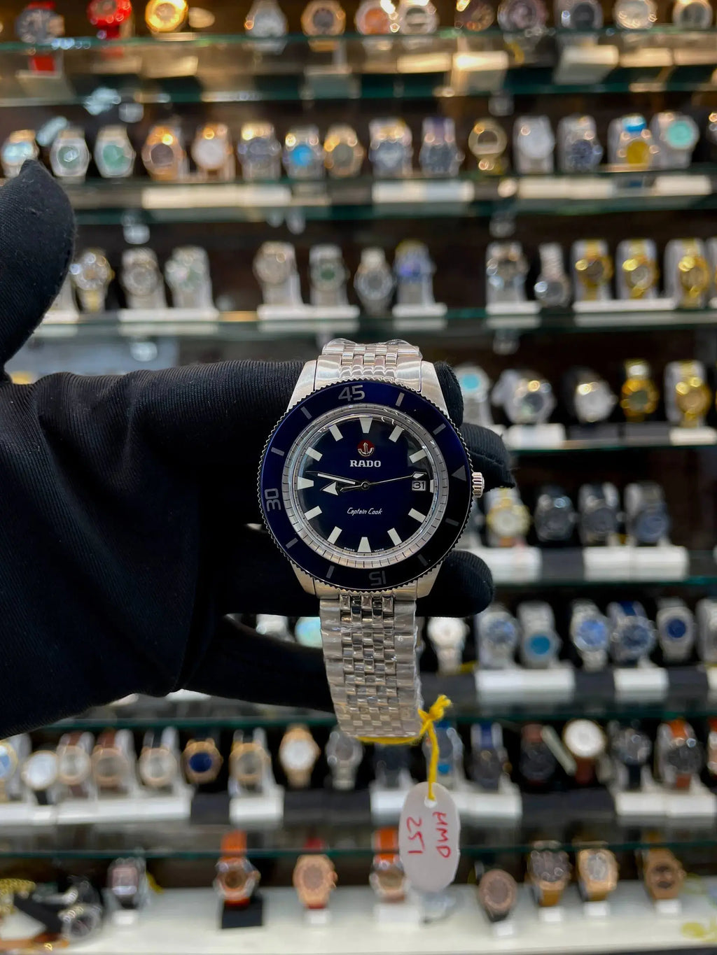 Rado captain-cook now in semi-eta quality for mens